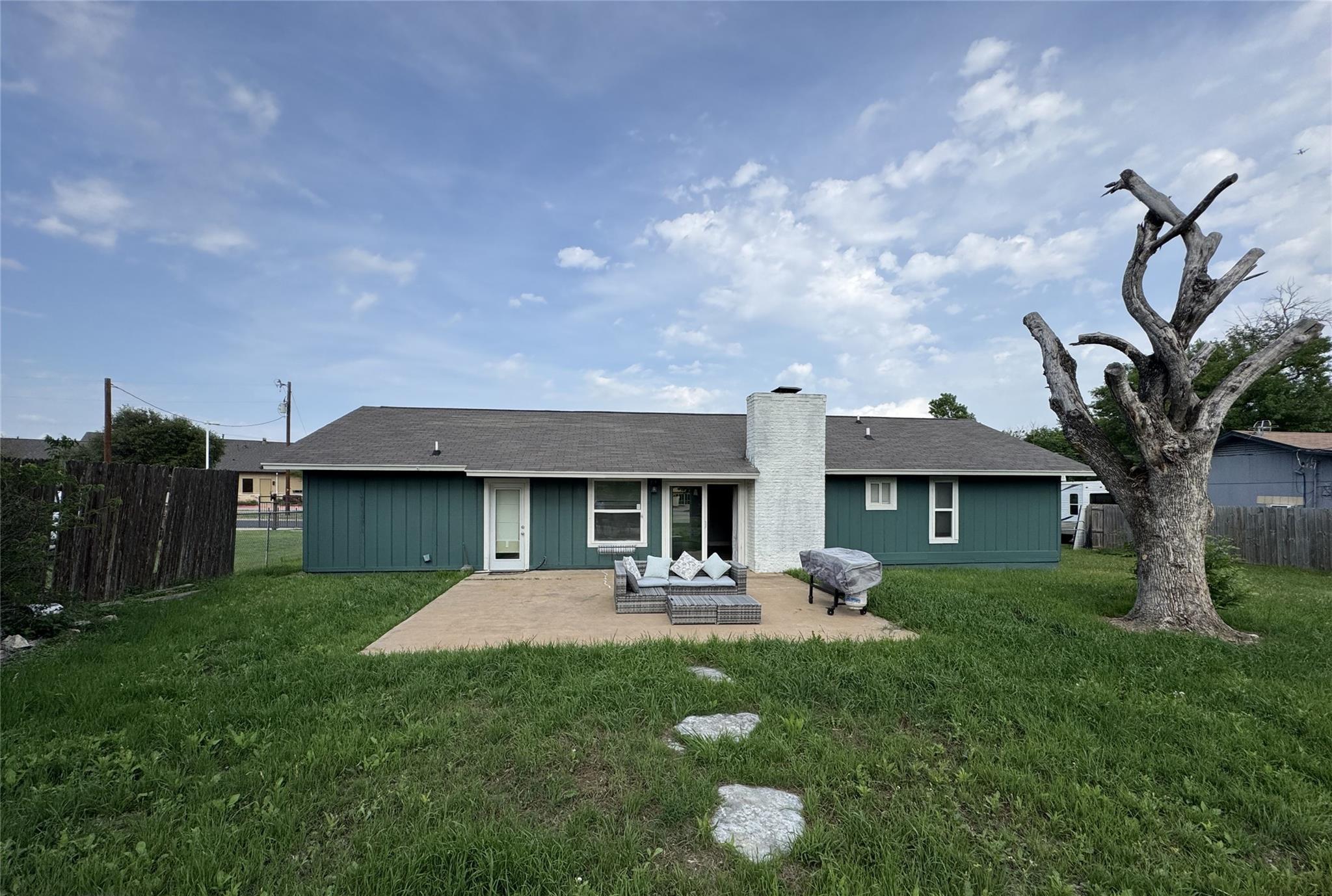 3520 Roanoke Dr Property Photo 21