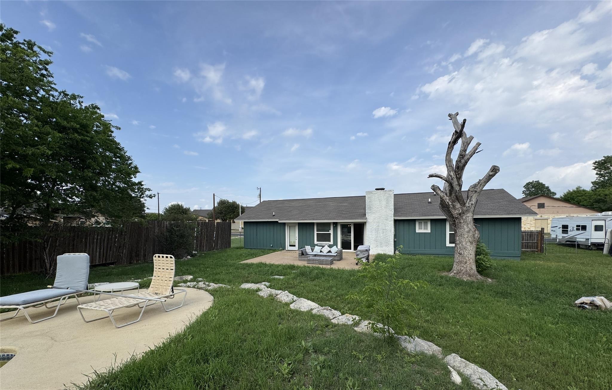 3520 Roanoke Dr Property Photo 22