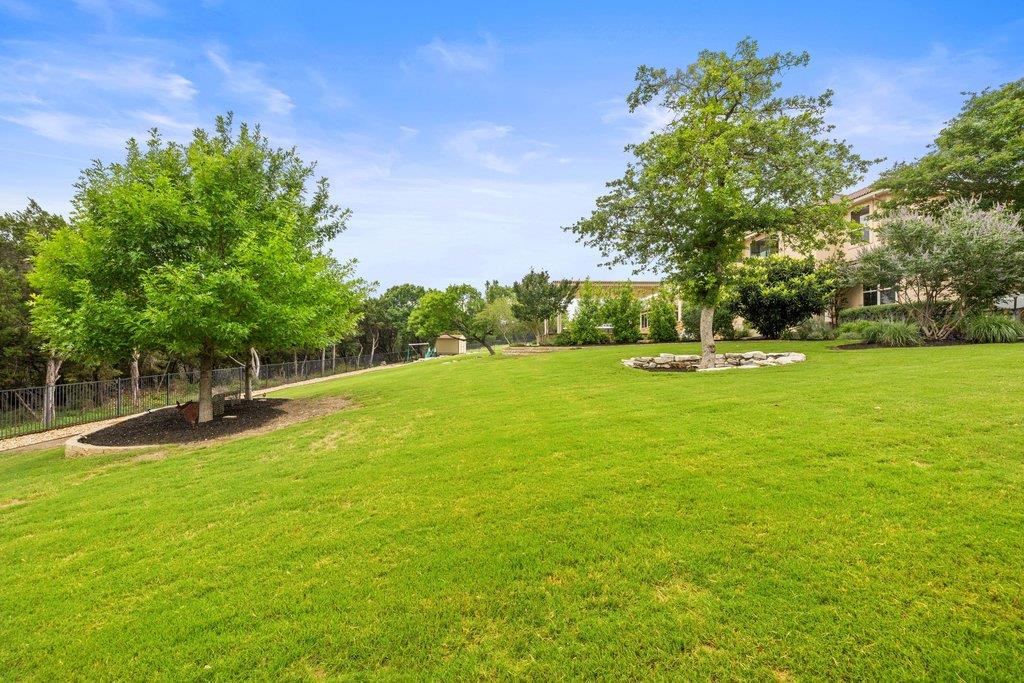 272 Whitney Woods Cir Property Photo 16