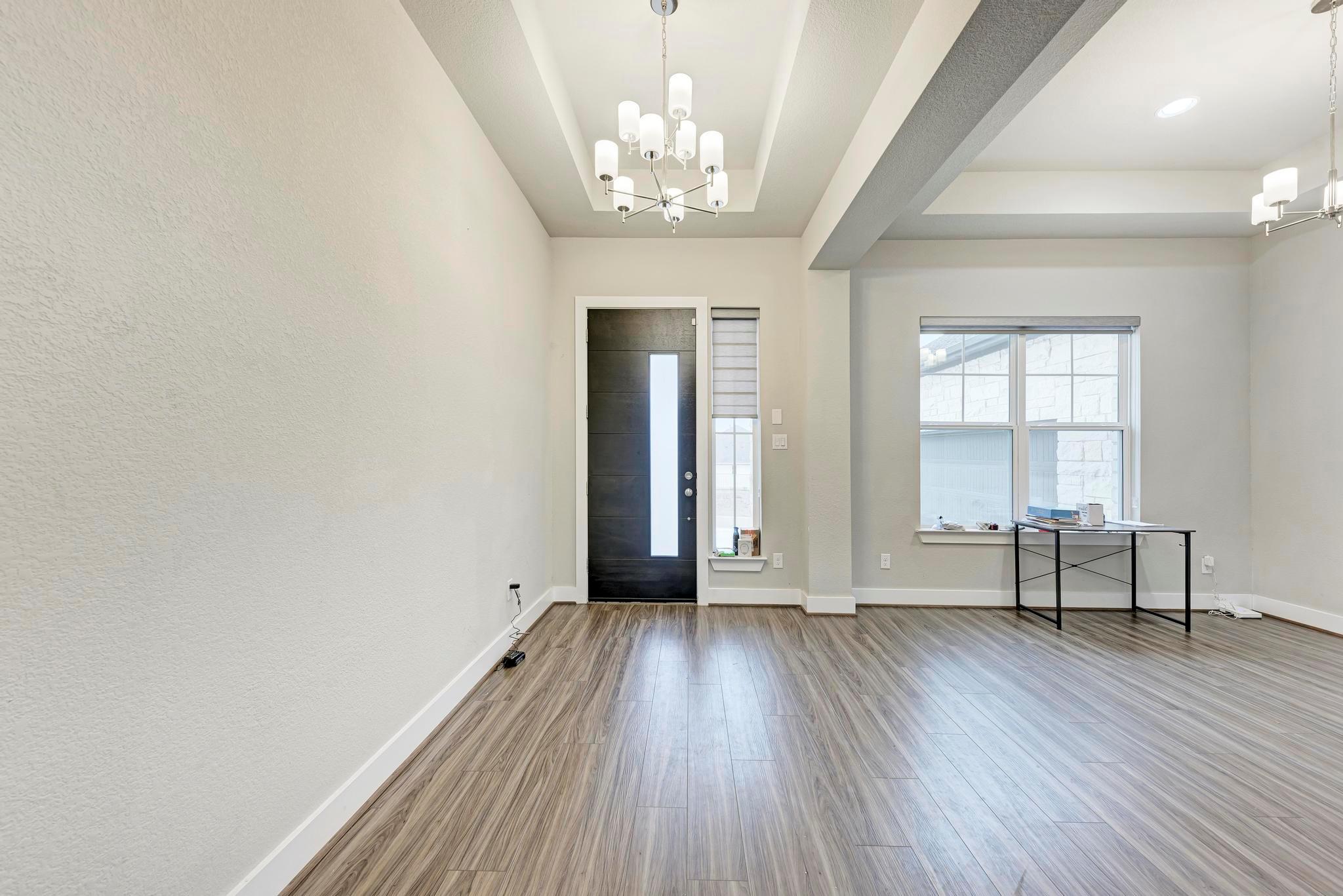 92 Sierra Mosca Trl Property Photo 5