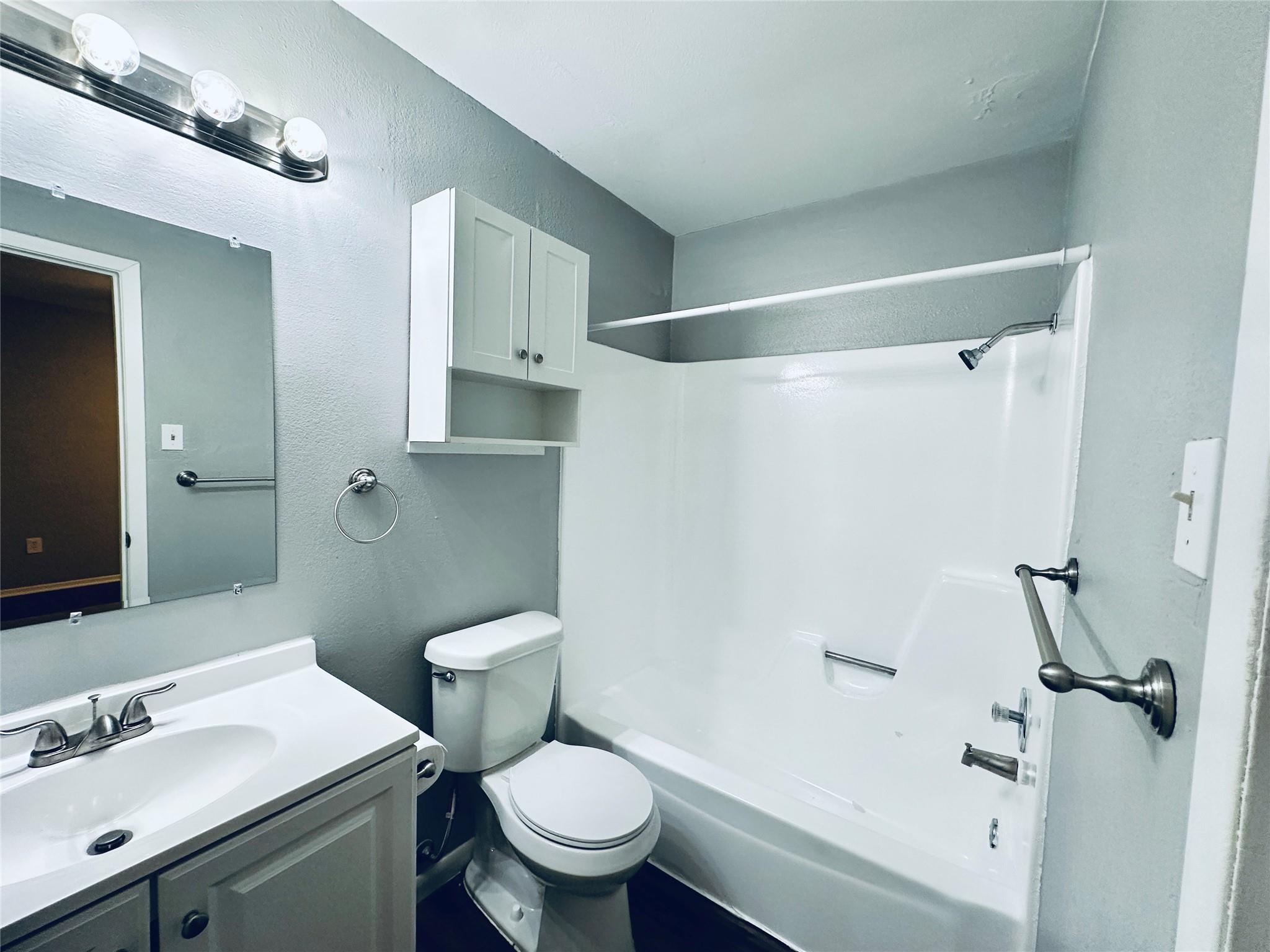 3702 S Second St #117 Property Photo 8