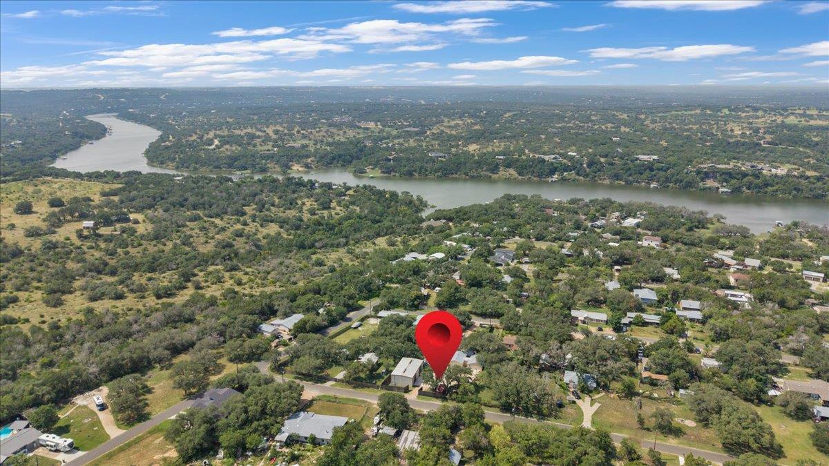 24705 Whitney Dr Property Photo 1