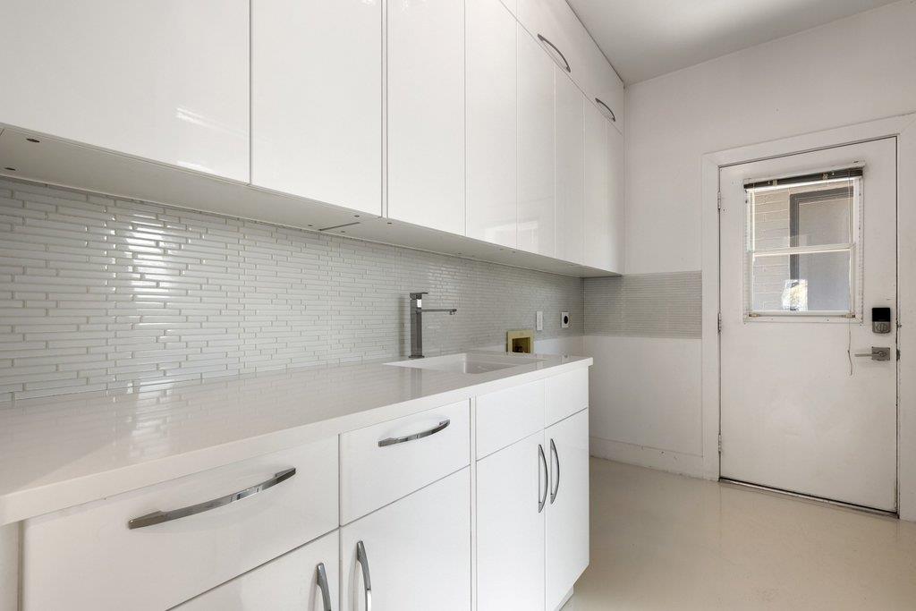 10408 Loring Dr Property Photo 29