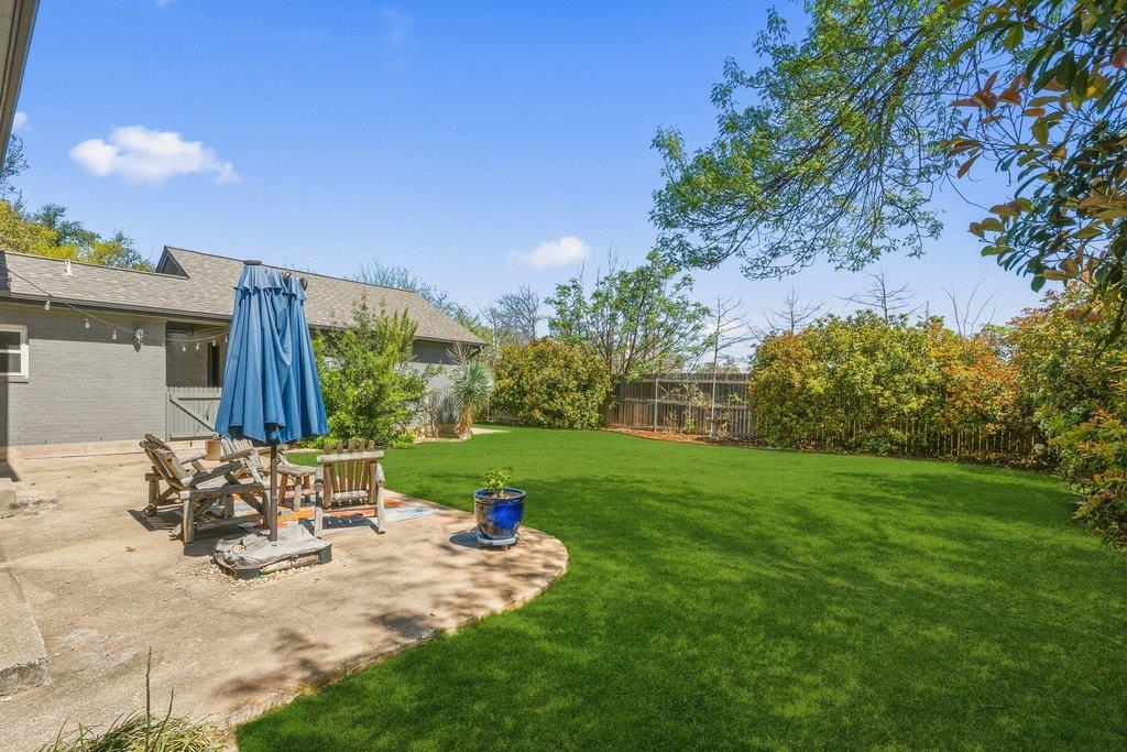 10408 Loring Dr Property Photo 35