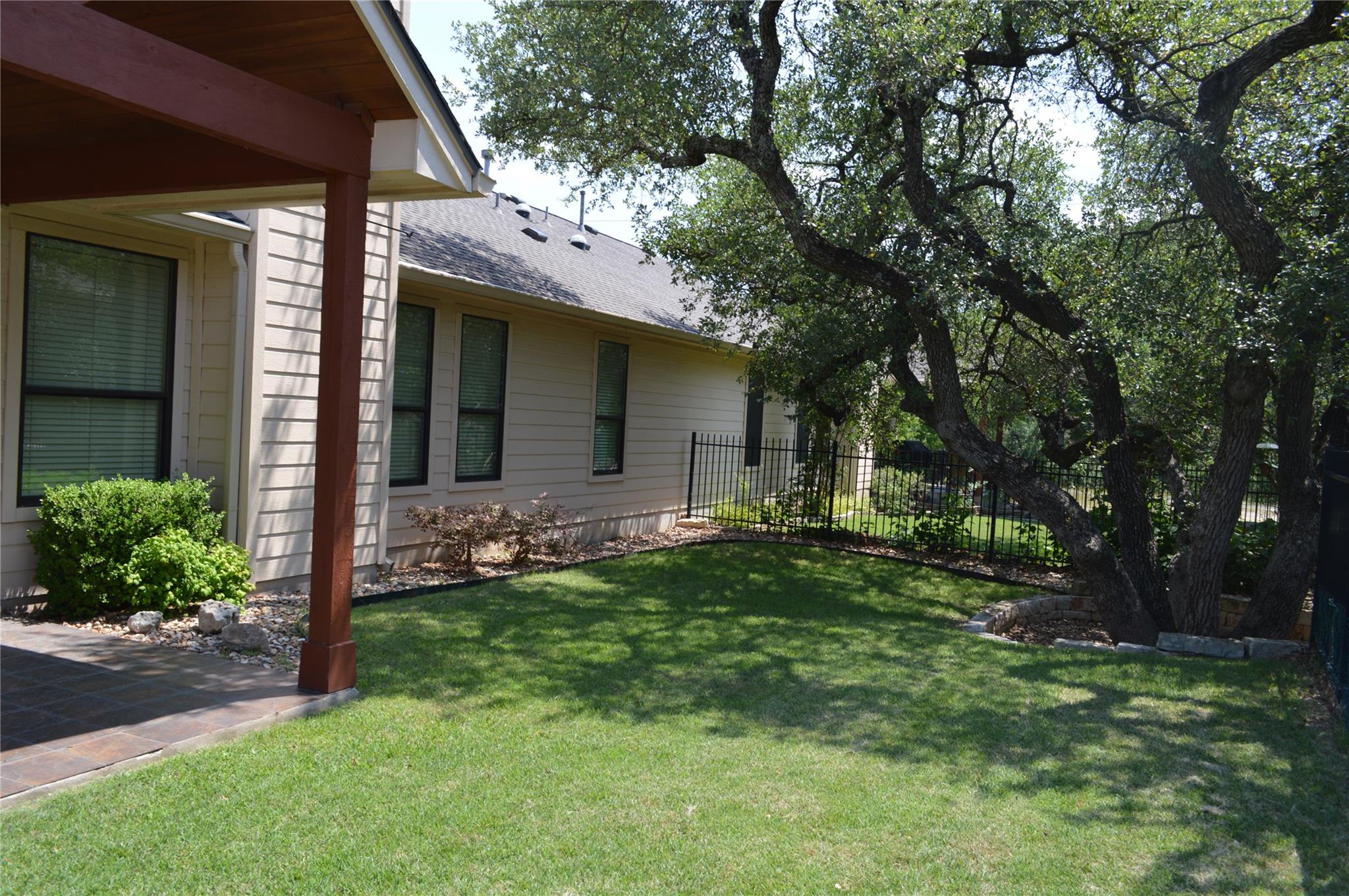 4200 Dot Dr #36 Property Photo 6