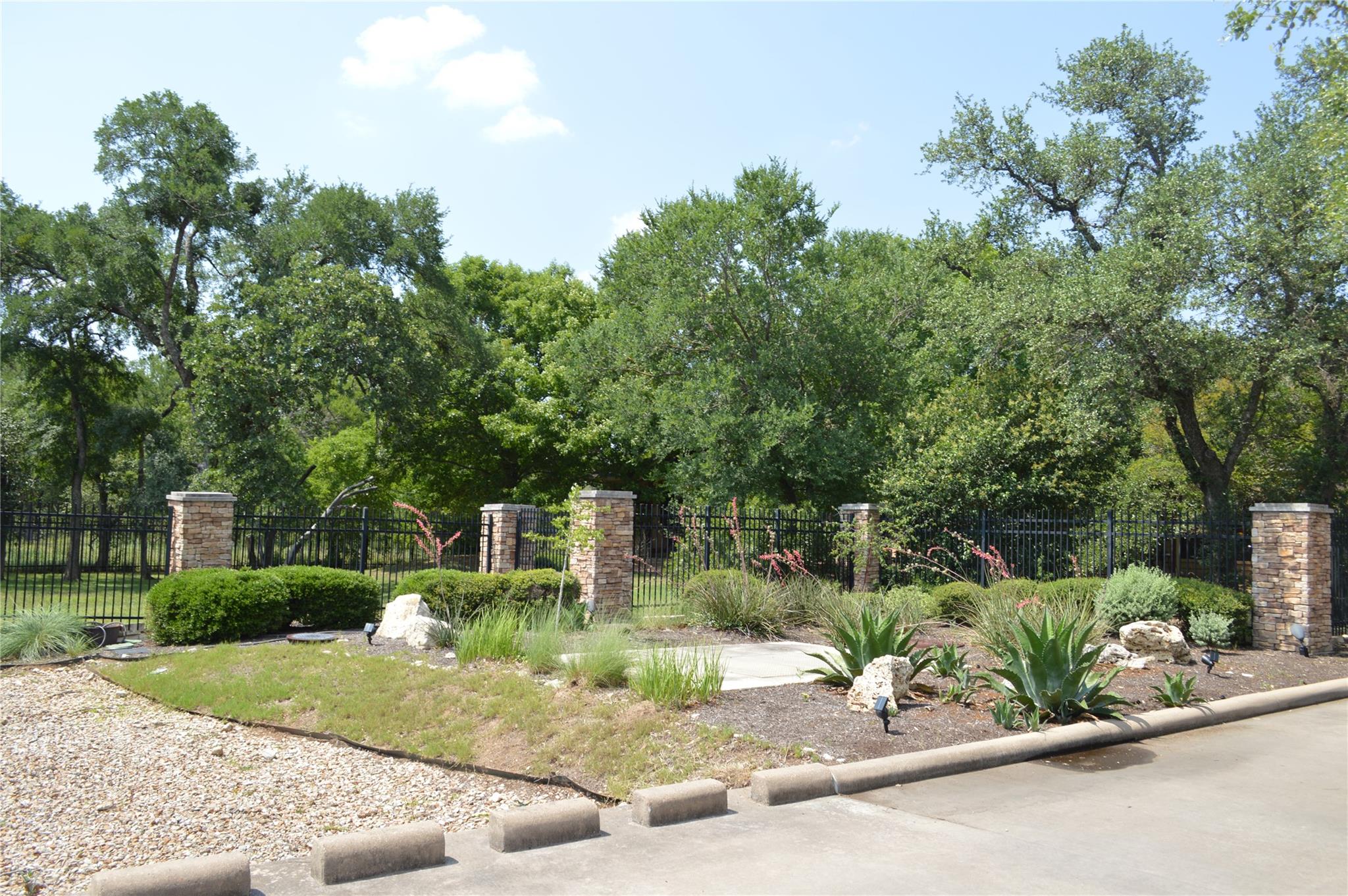4200 Dot Dr #36 Property Photo 11
