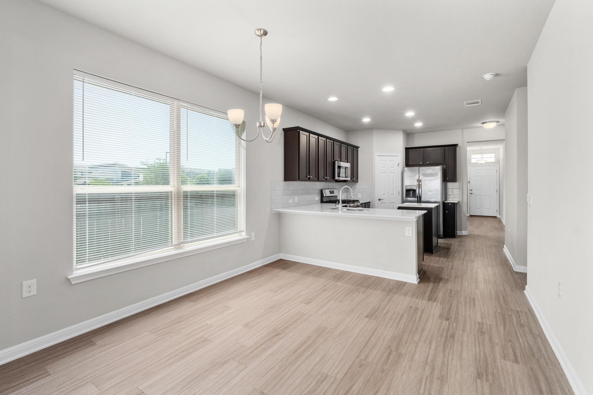 700 Fortrose Ter Property Photo 12