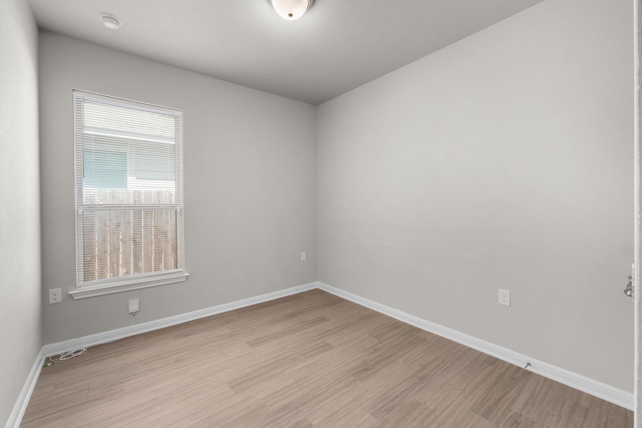 700 Fortrose Ter Property Photo 21