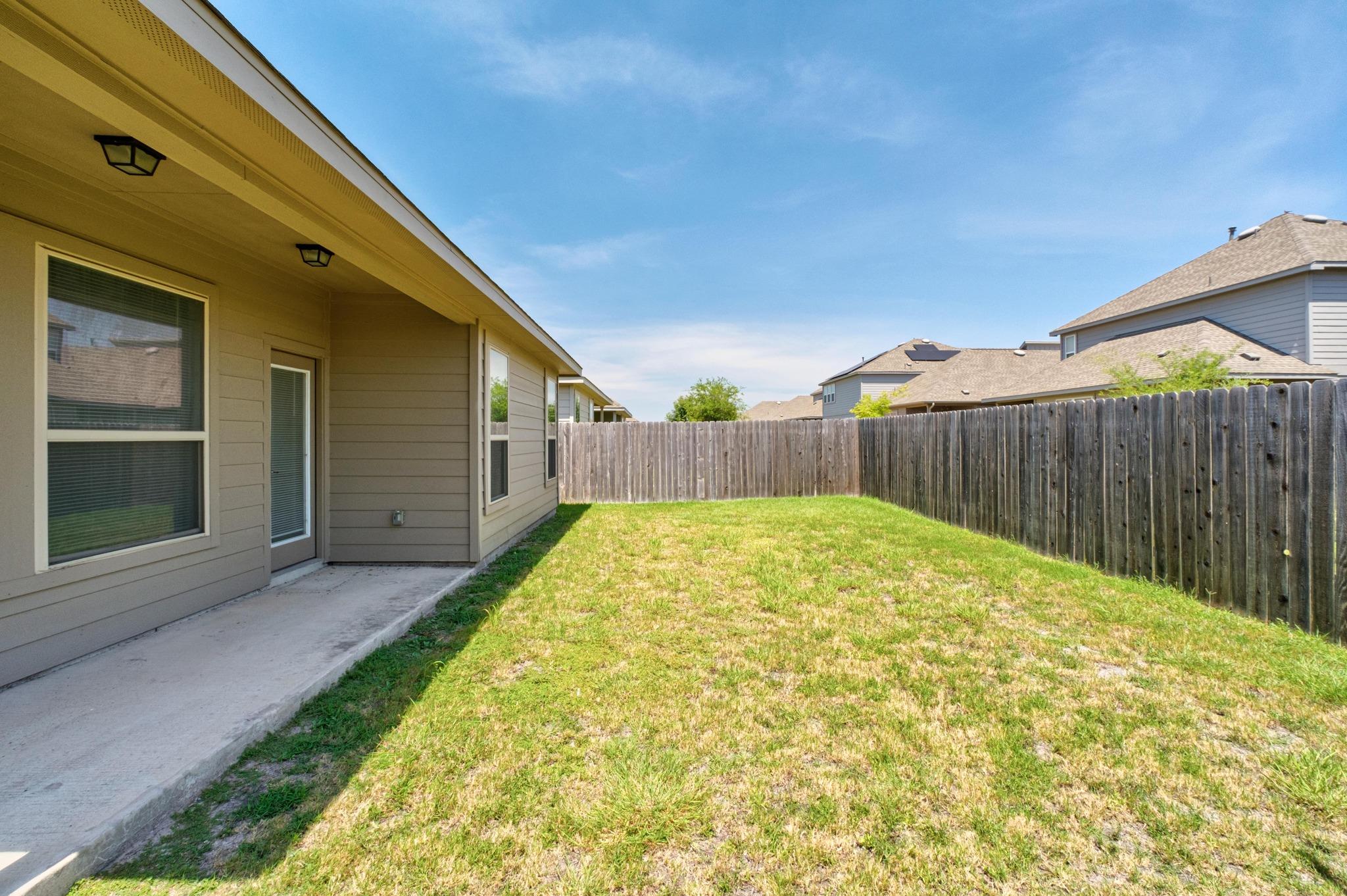 700 Fortrose Ter Property Photo 27