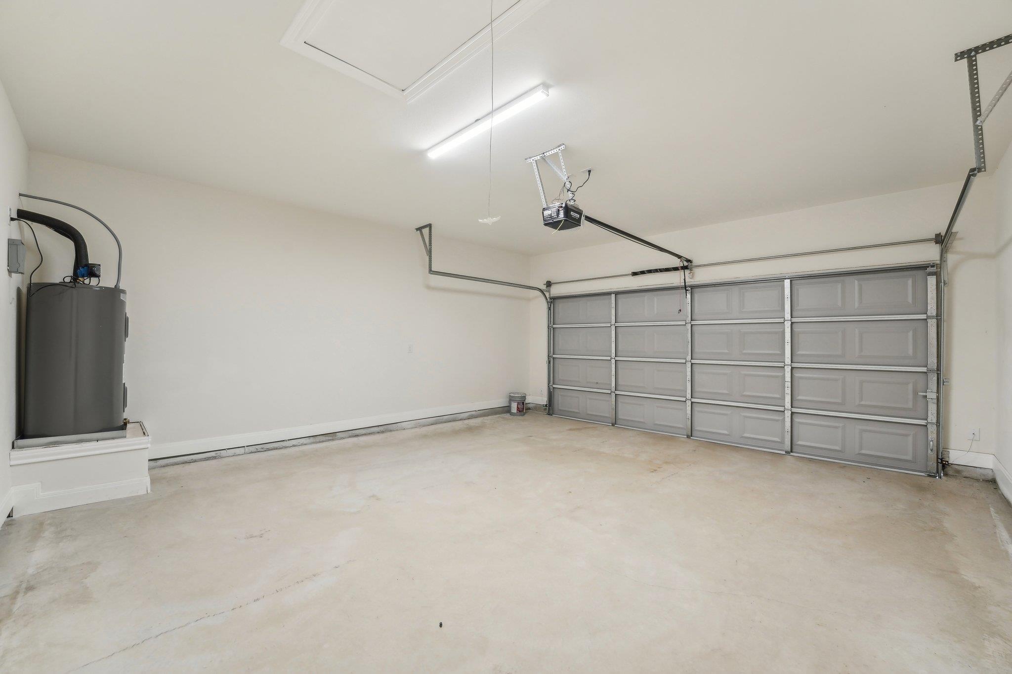 344 Webb St Property Photo 33