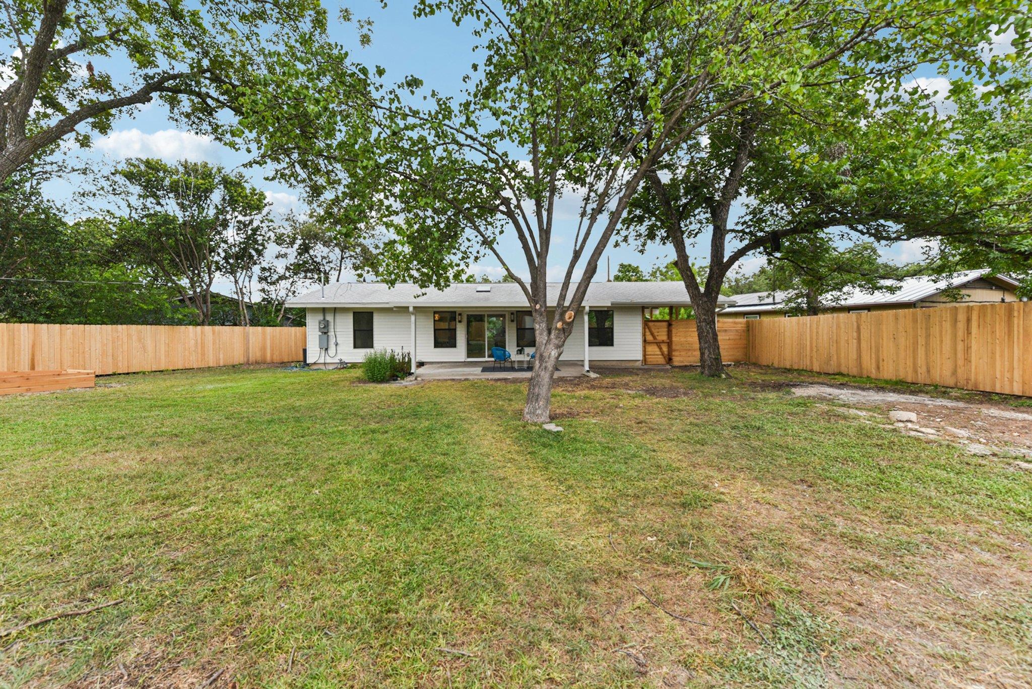 7503 Carriage Dr Property Photo 30