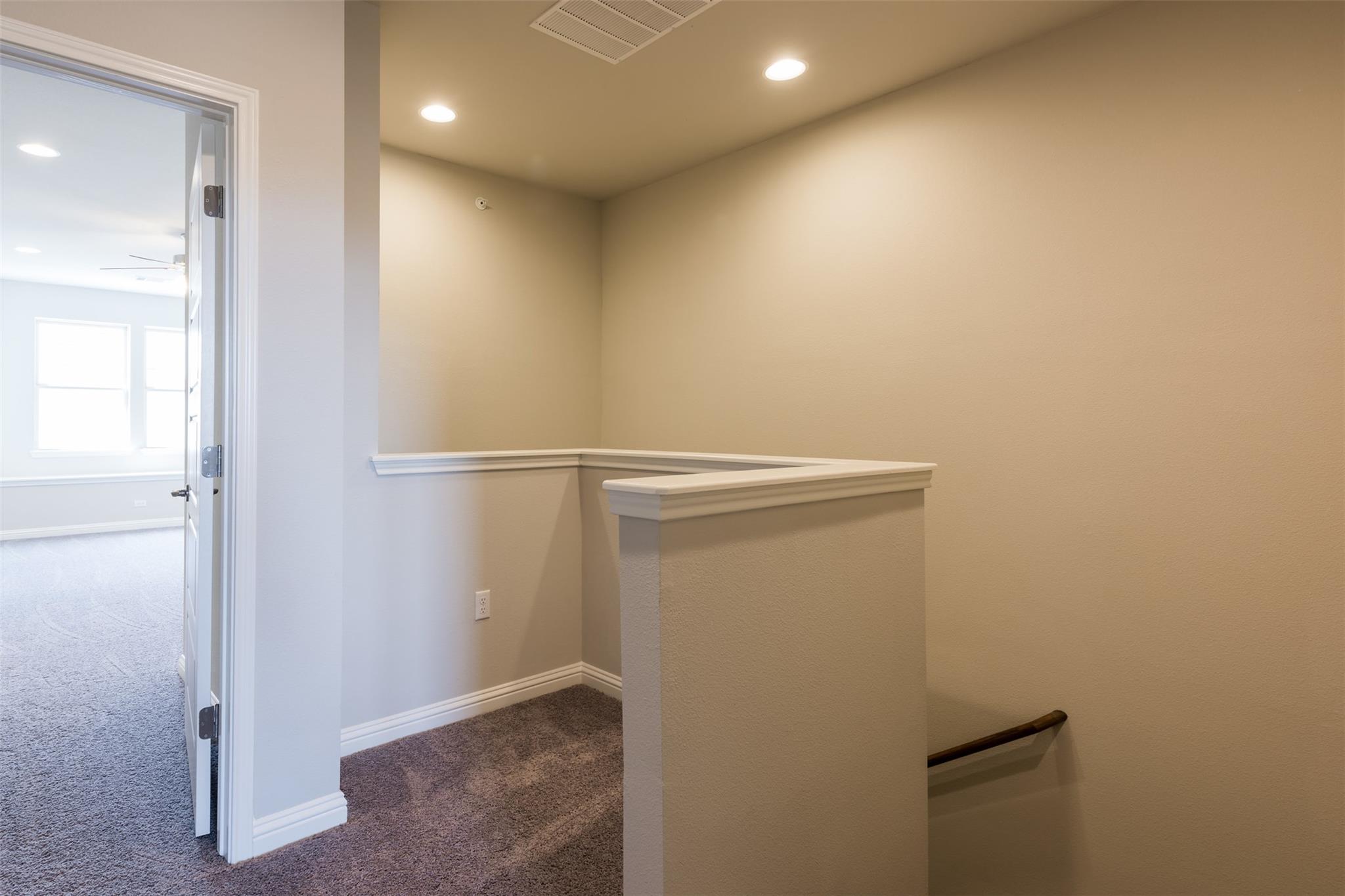 13800 Lyndhurst St #153 Property Photo 10