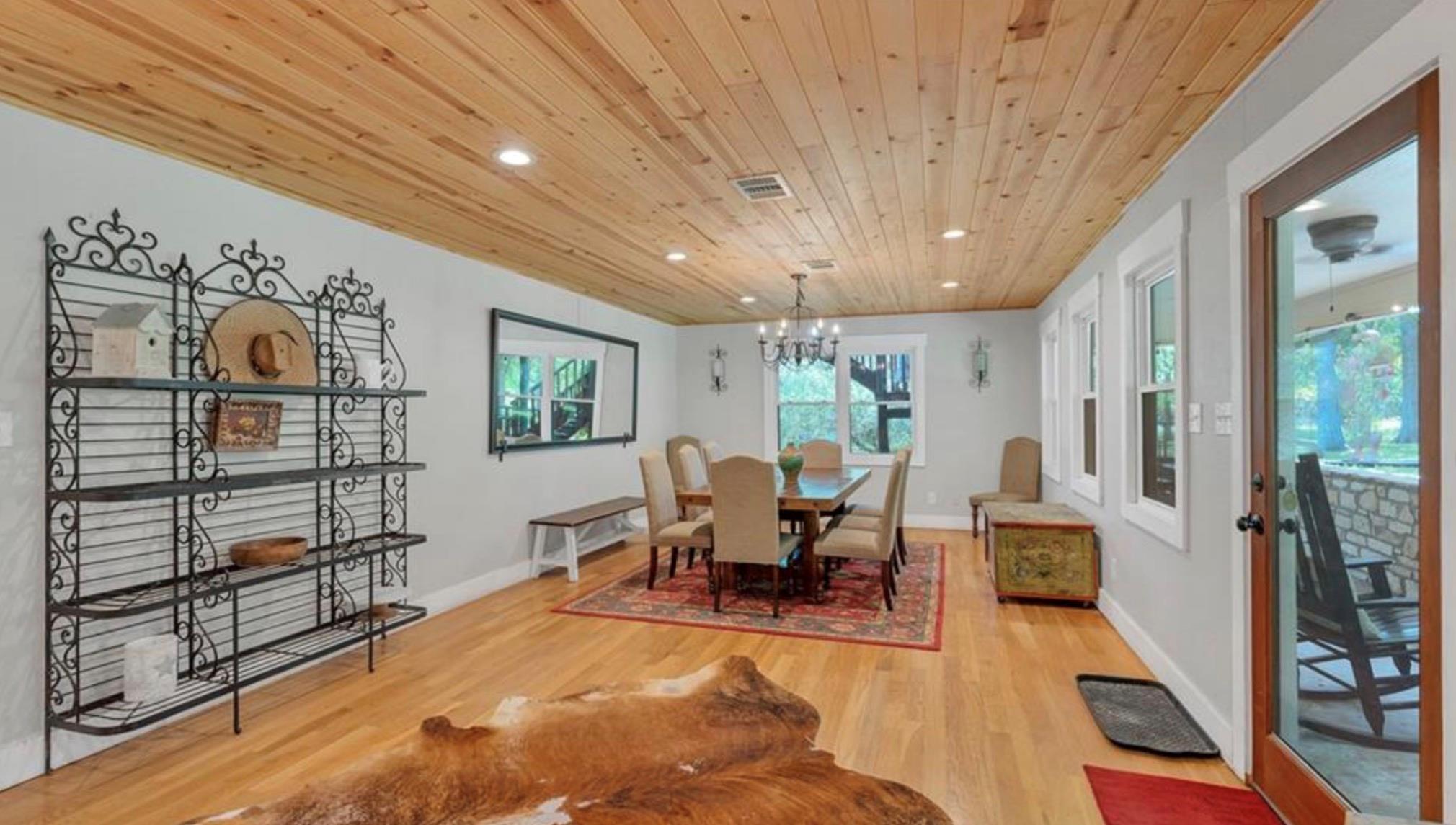 606 Deer Creek Cv Property Photo 4
