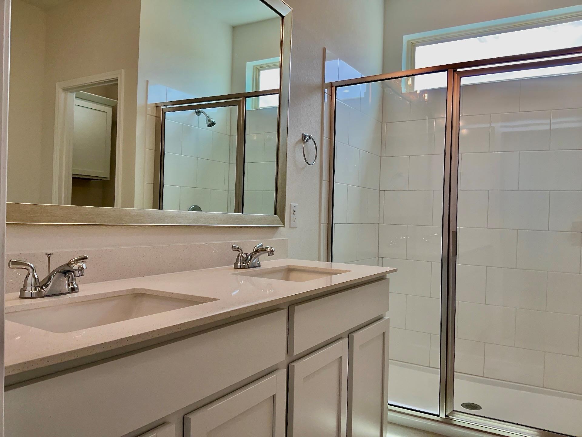 2208 Cornfield Dr #b Property Photo 11
