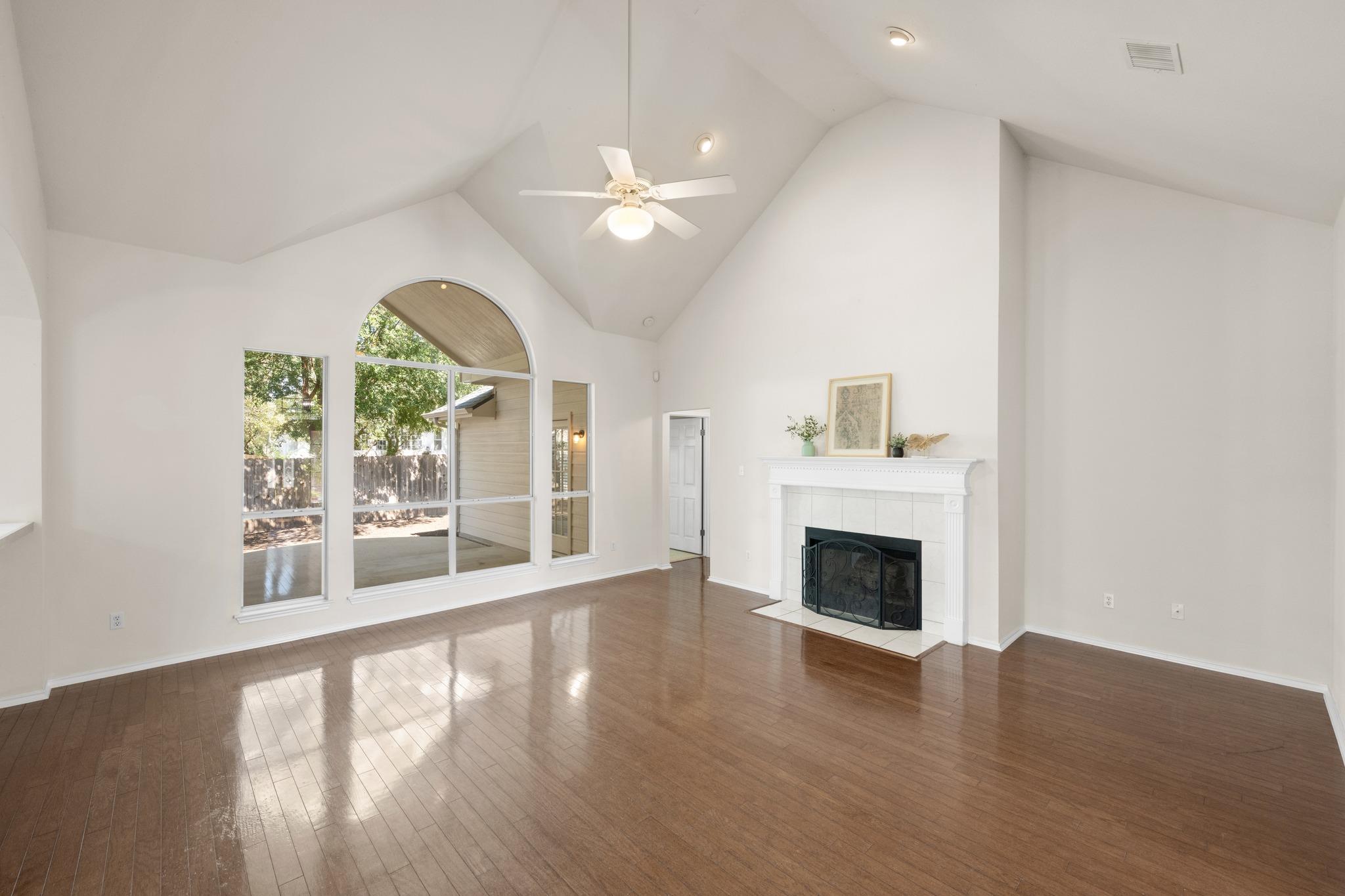 3600 Normandy Ridge Ln Property Photo 8