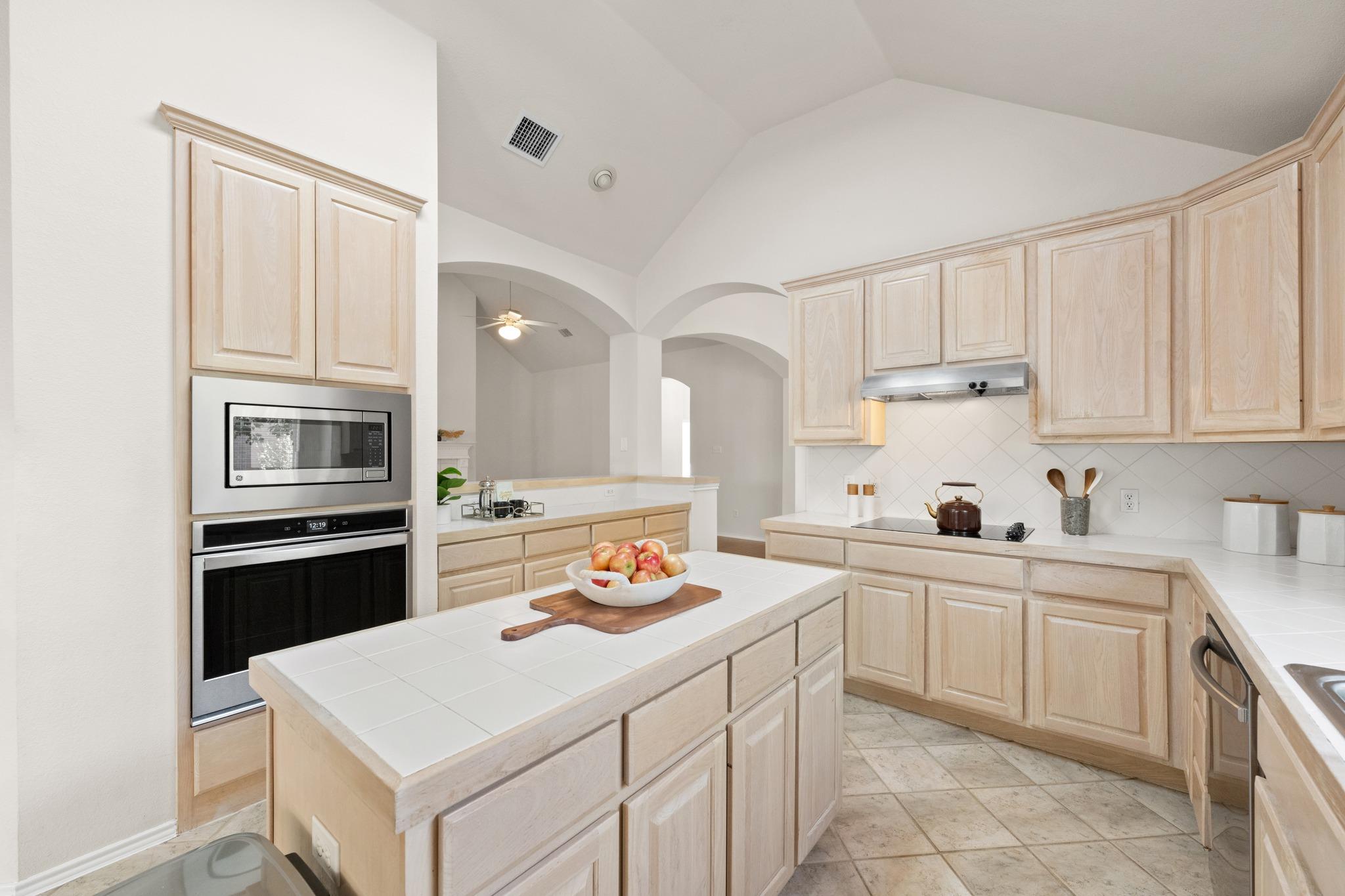 3600 Normandy Ridge Ln Property Photo 12