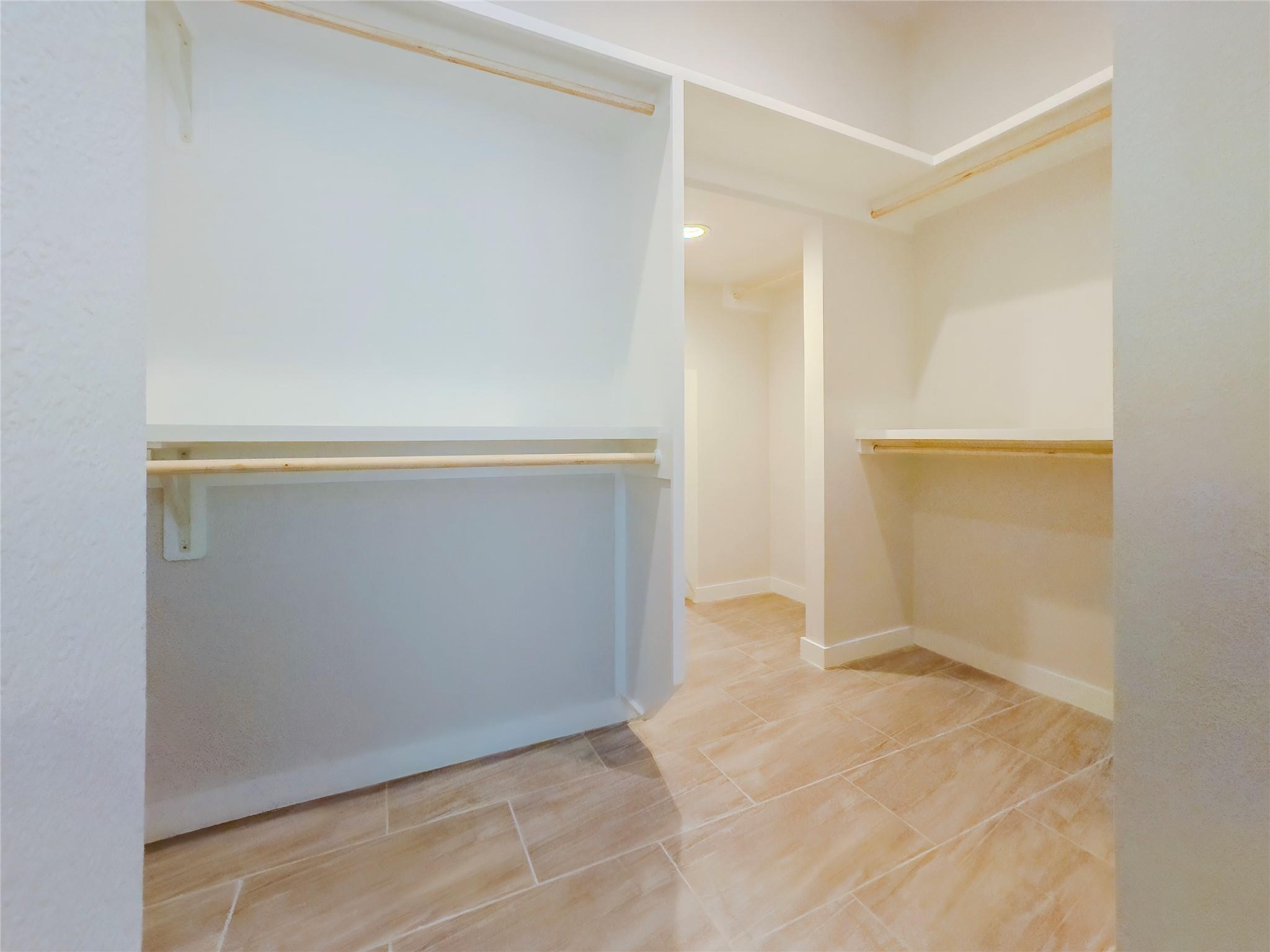 2404 Bruin Dr Property Photo 7
