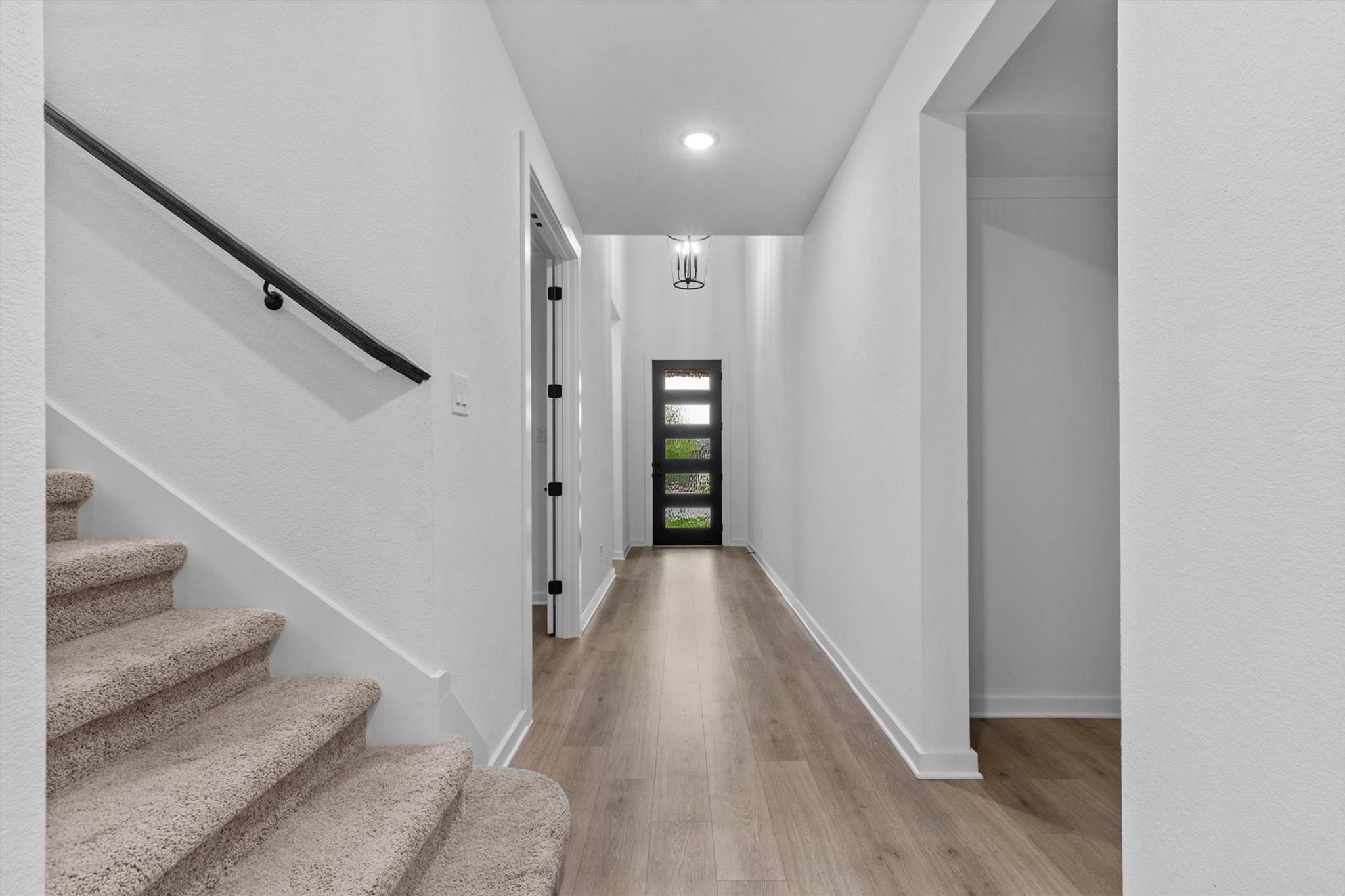 547 Billowing Way Property Photo 4