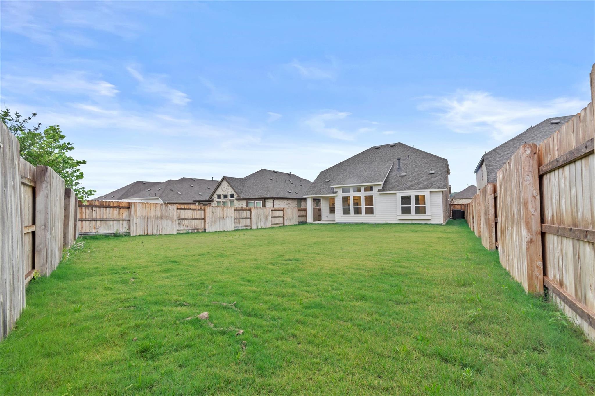 547 Billowing Way Property Photo 35