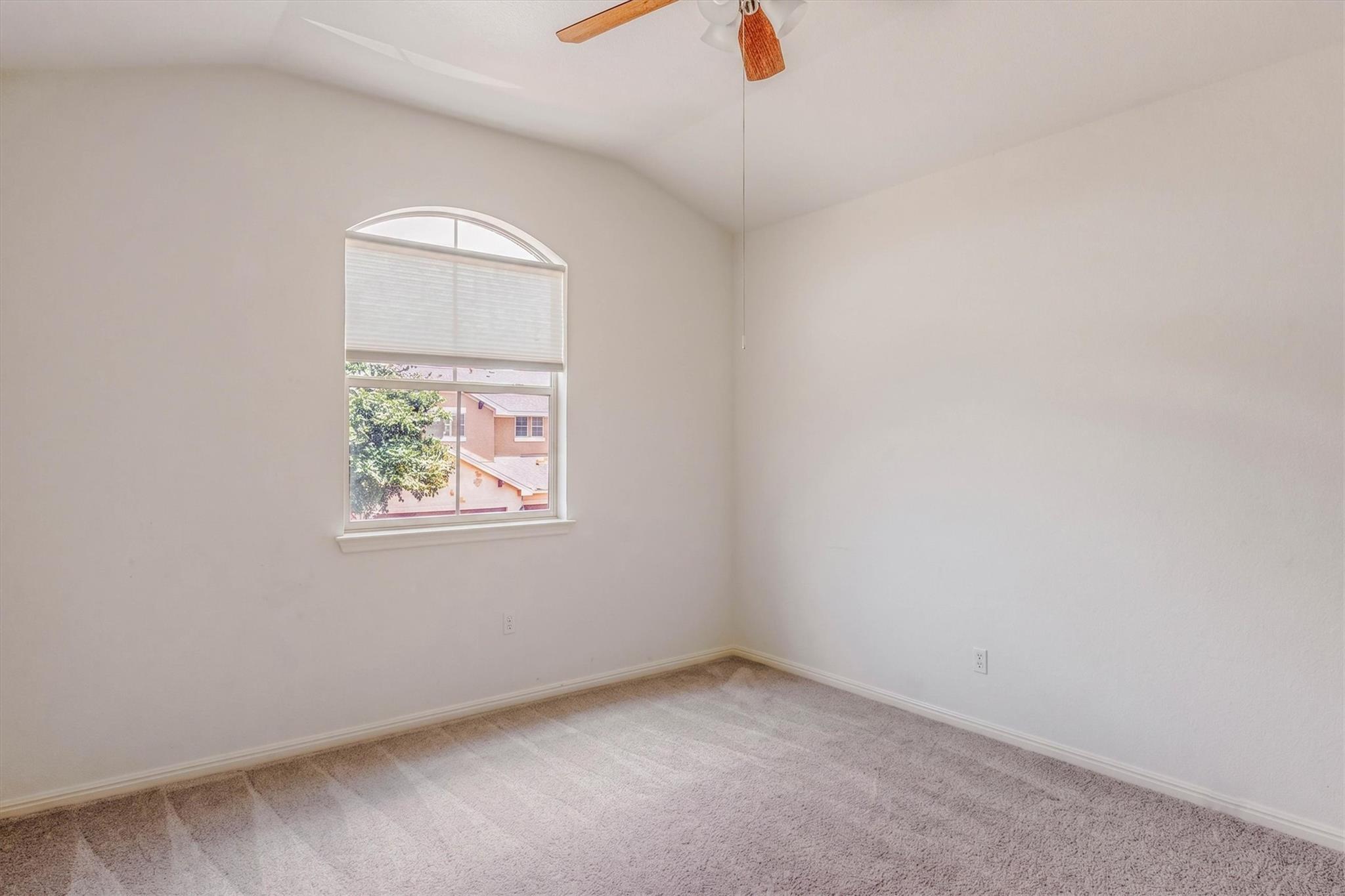 7320 Colina Vista Loop #b Property Photo 34
