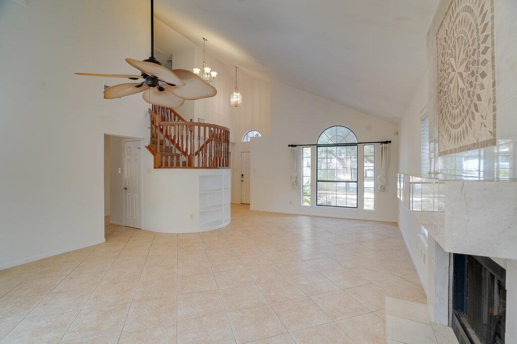 8625 Ephraim Rd Property Photo 6