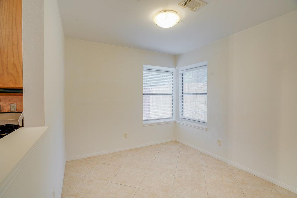 8625 Ephraim Rd Property Photo 9