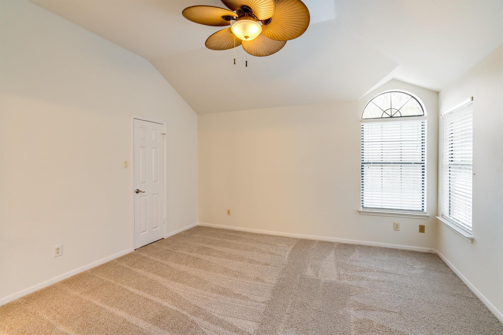 8625 Ephraim Rd Property Photo 14