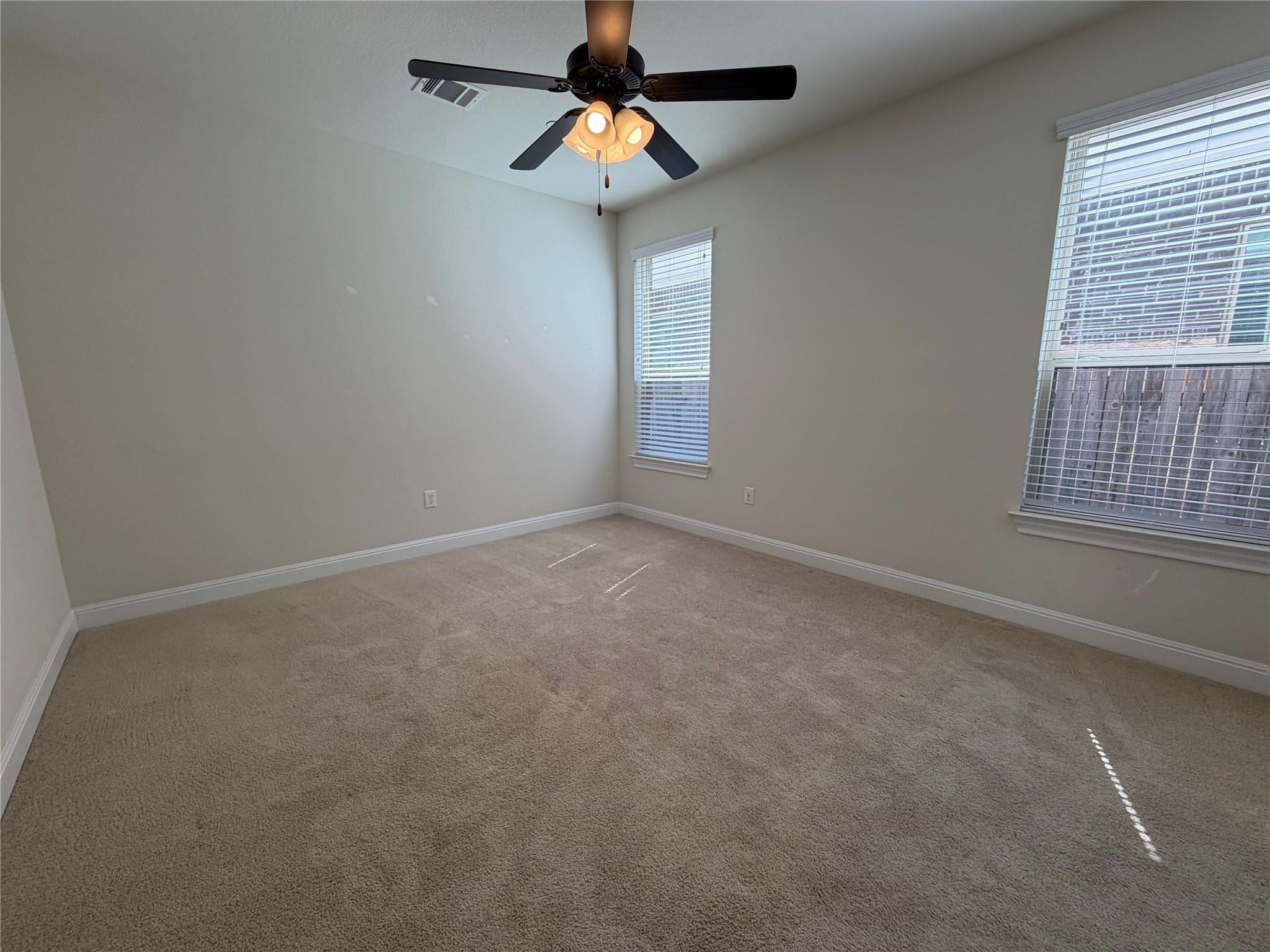 3240 E Whitestone Blvd #81 Property Photo 19