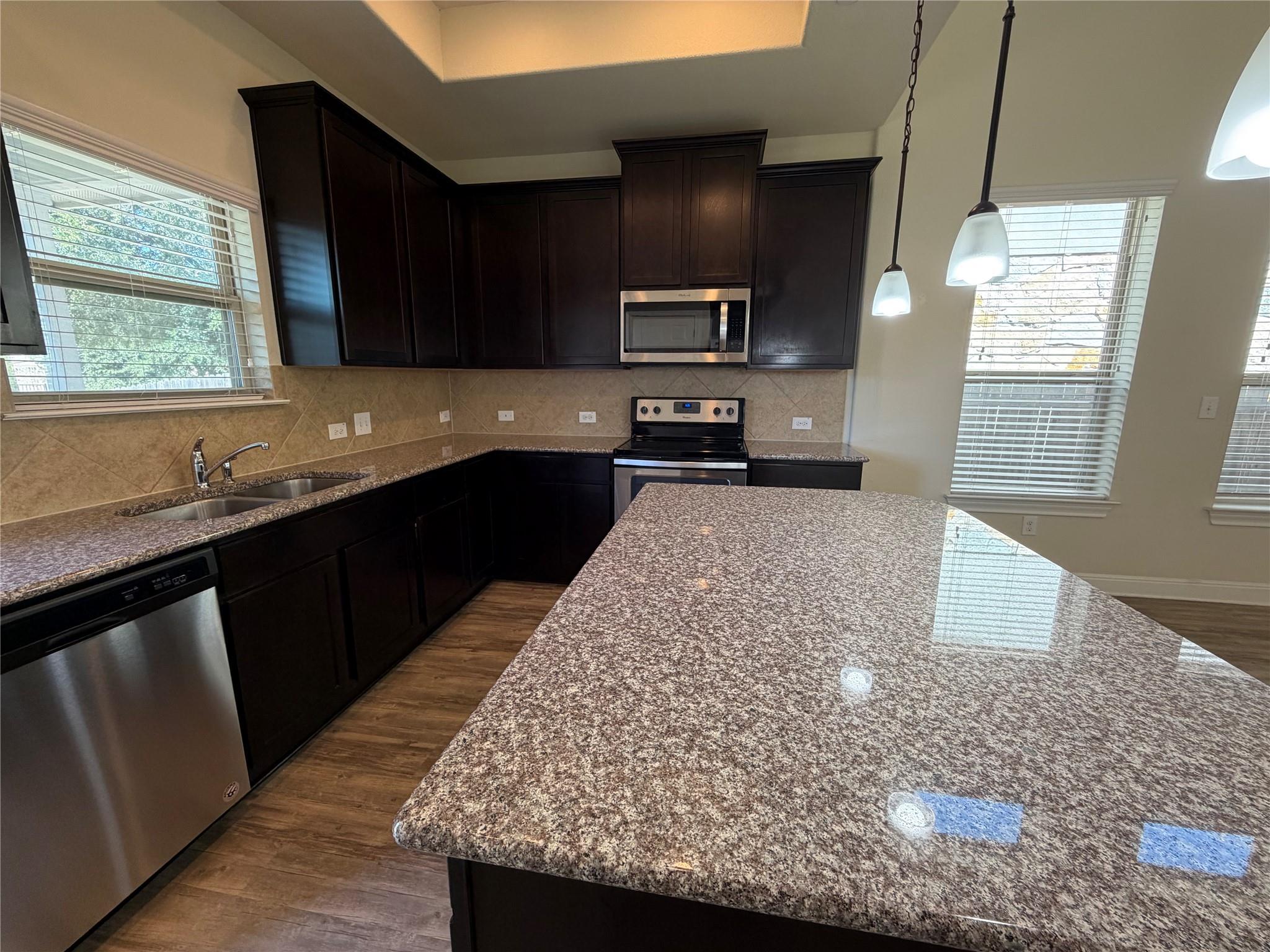 3240 E Whitestone Blvd #81 Property Photo 20