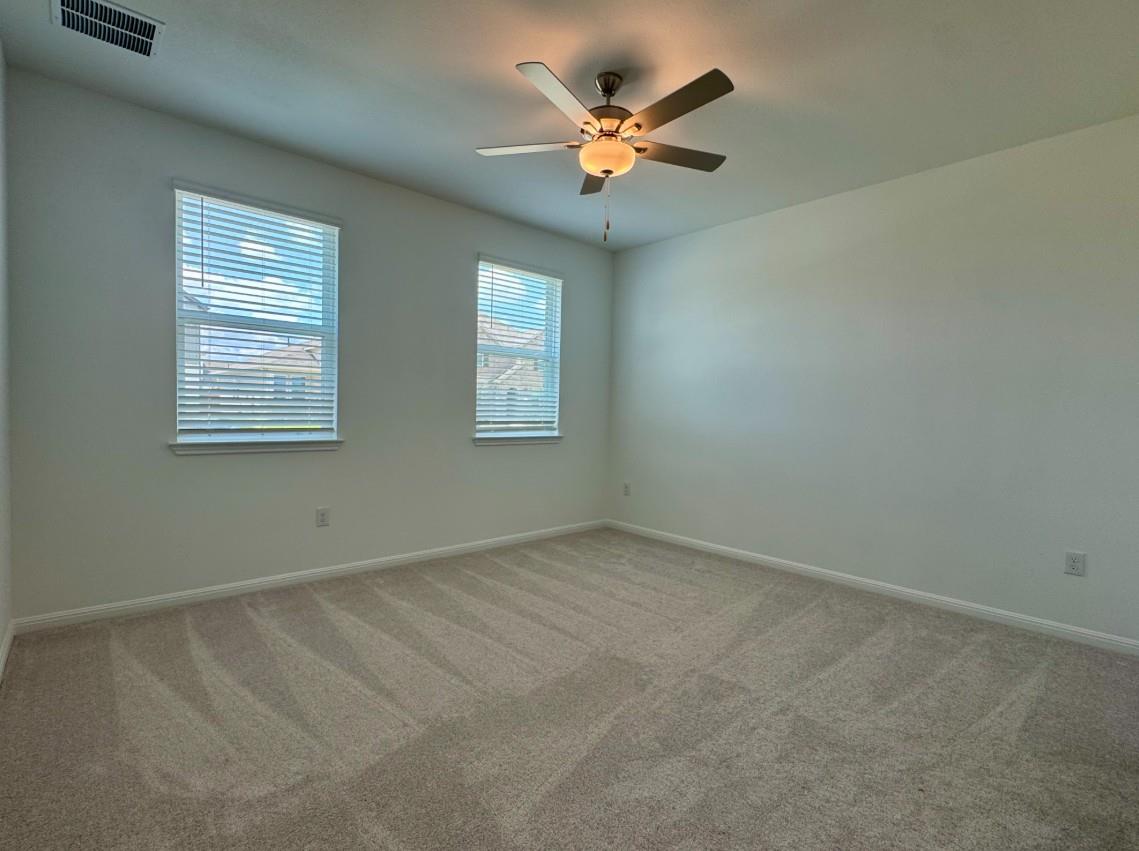 5821 Jennifer Pasture Path Property Photo 6