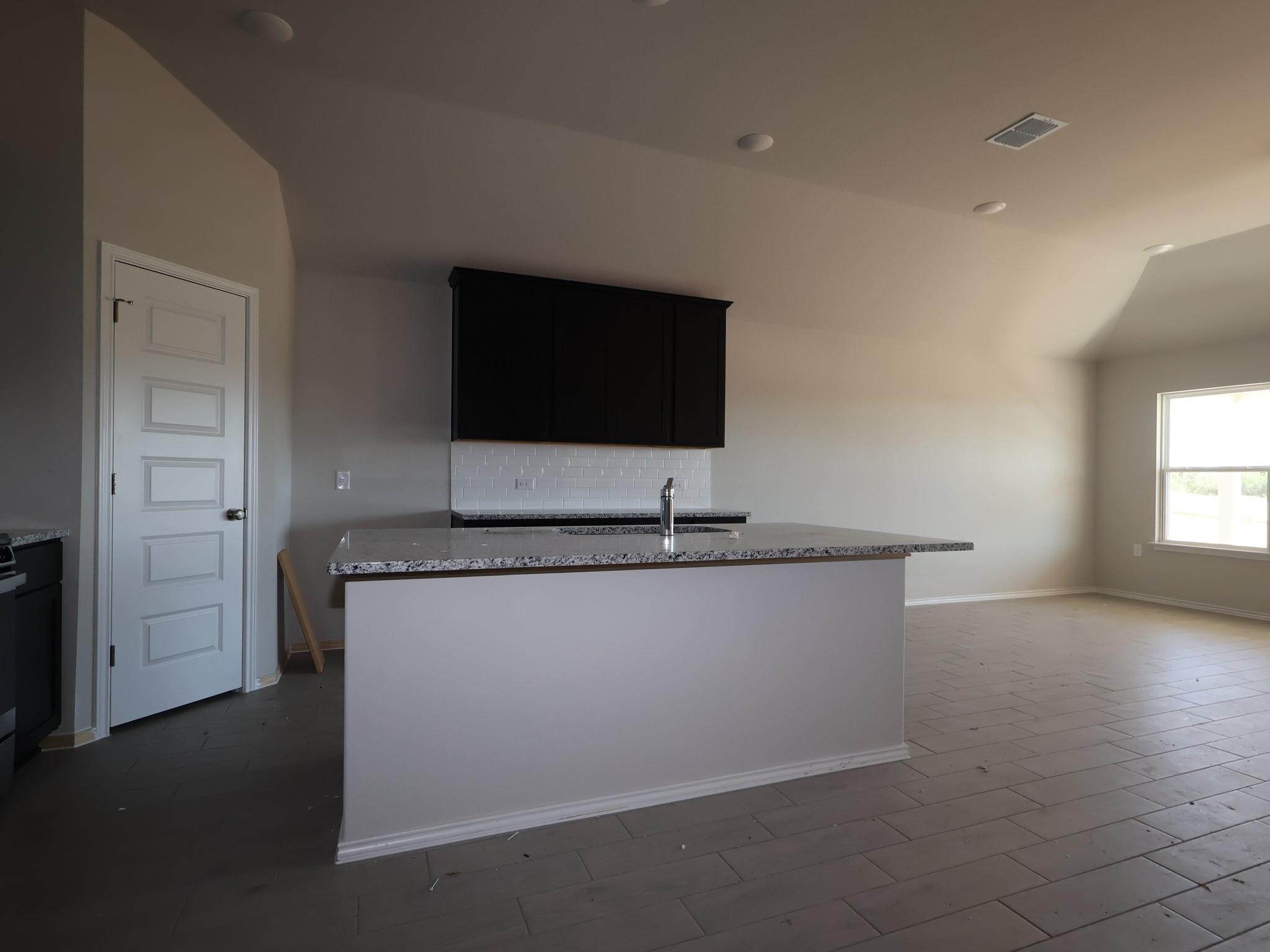 7412 Pullman Cv Property Photo 4