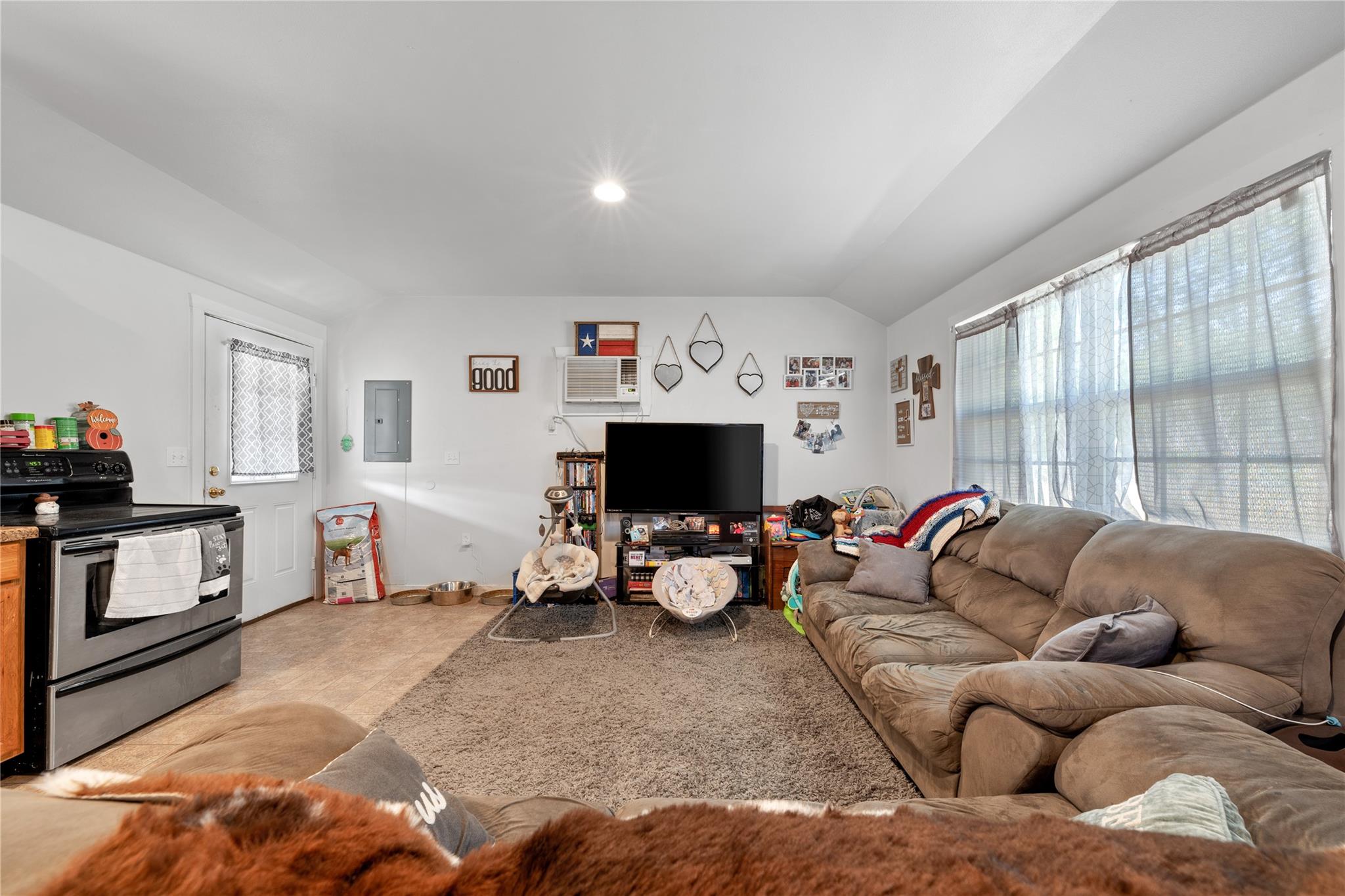 426 S Wilson Vly Property Photo 12