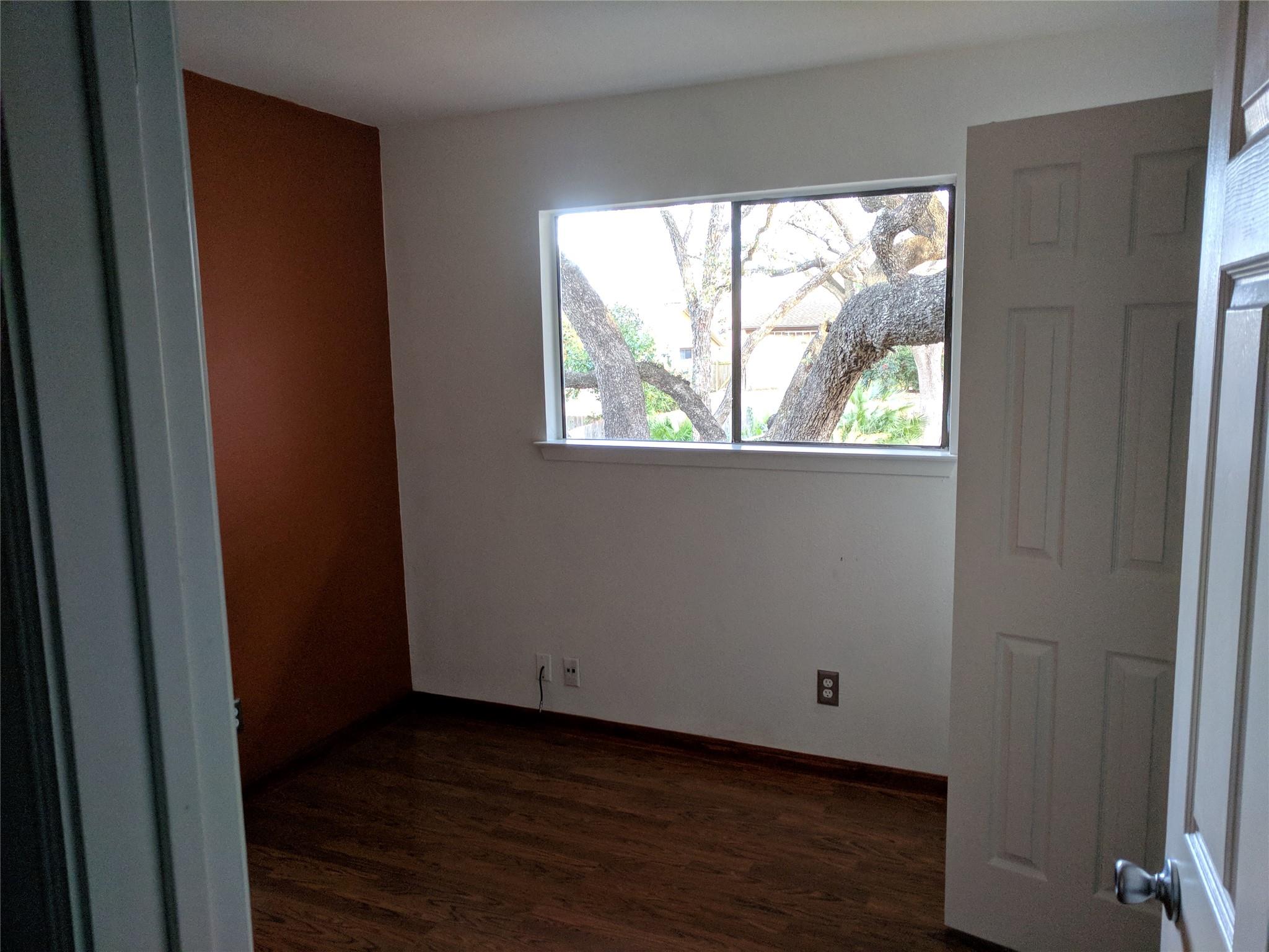 8415 Loralinda Dr Property Photo 7