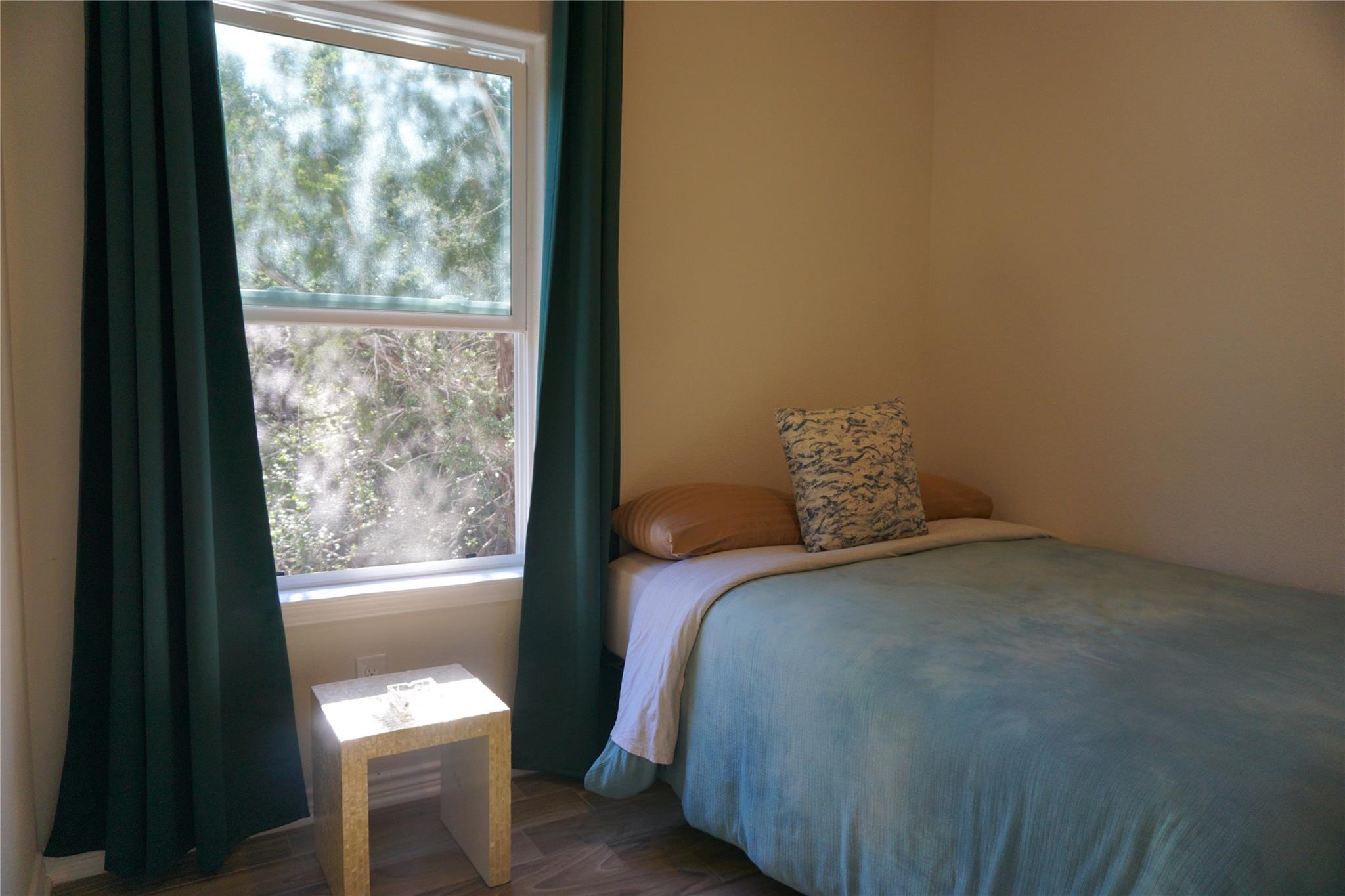 2540 Contour Dr Property Photo 7