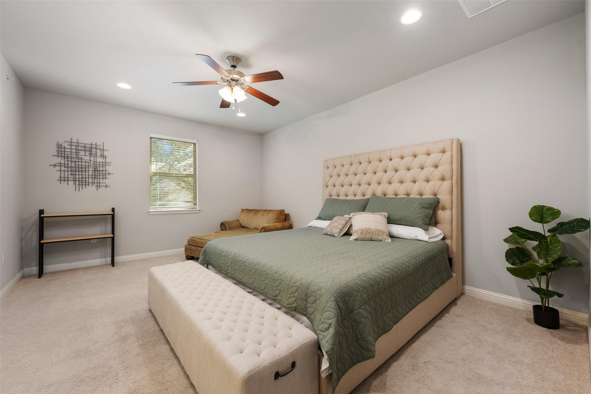 13800 Lyndhurst St #222 Property Photo 18