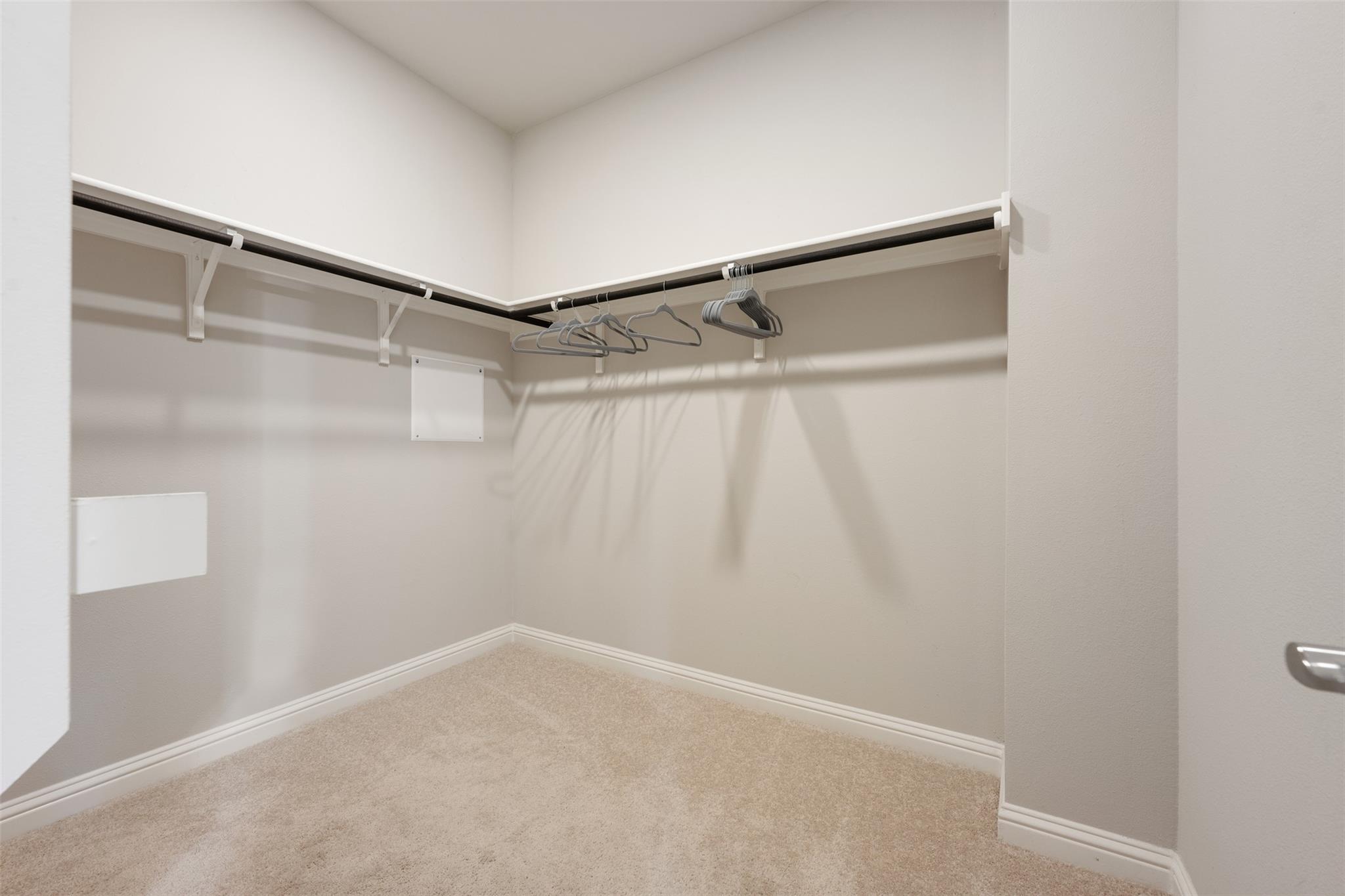 13800 Lyndhurst St #222 Property Photo 23