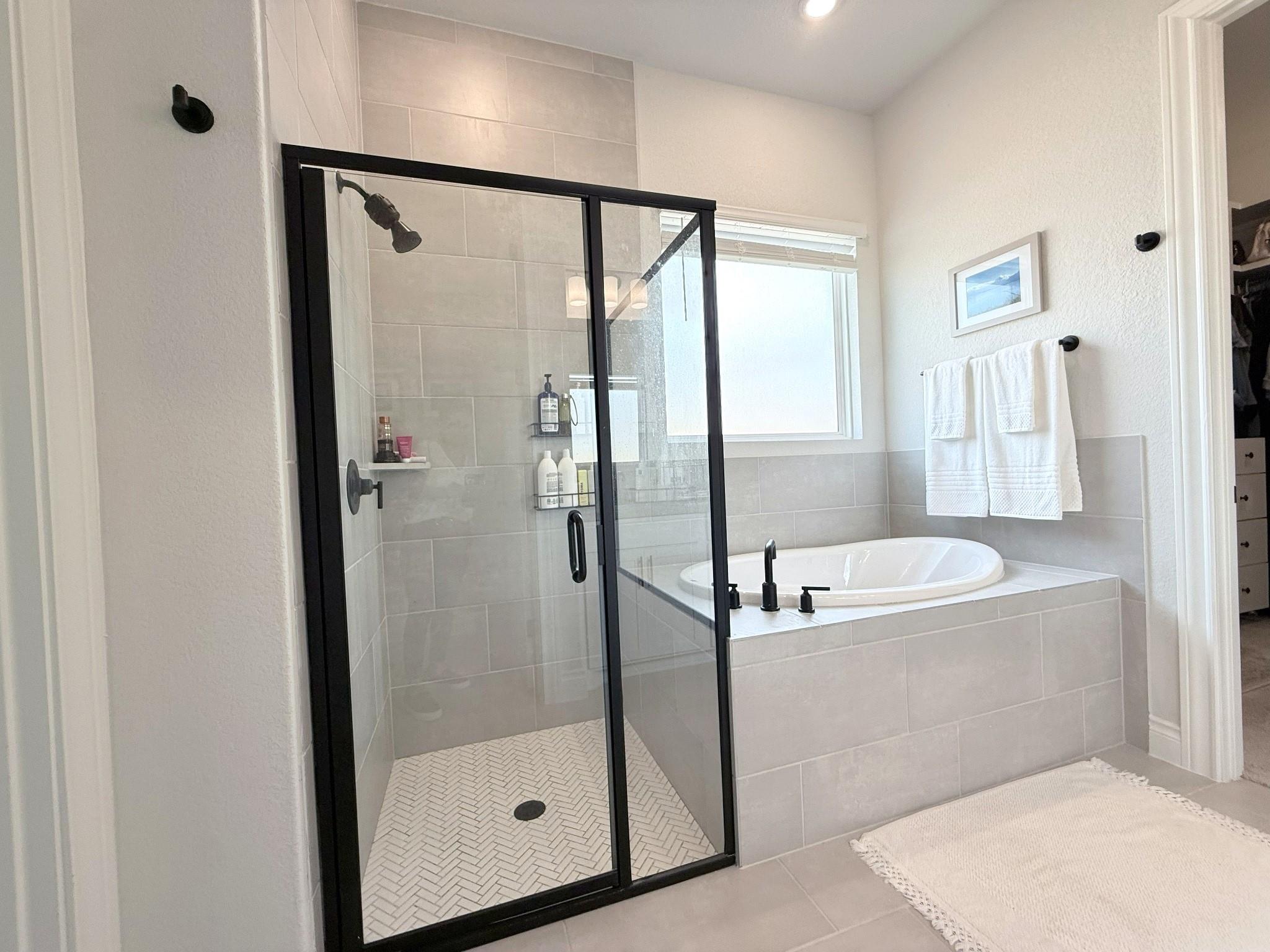 336 Darley Oak Dr Property Photo 10