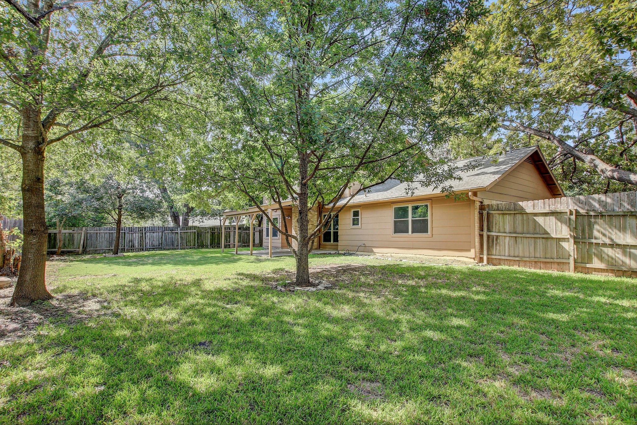 1504 Colony Creek Dr Property Photo 38