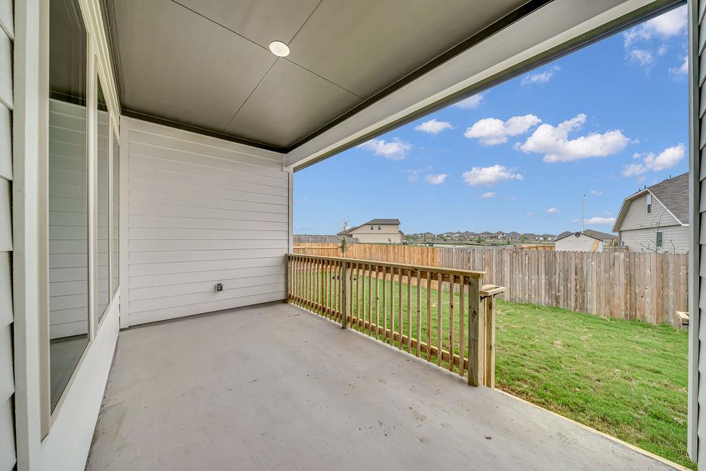 5215 Park Overlook Property Photo 8