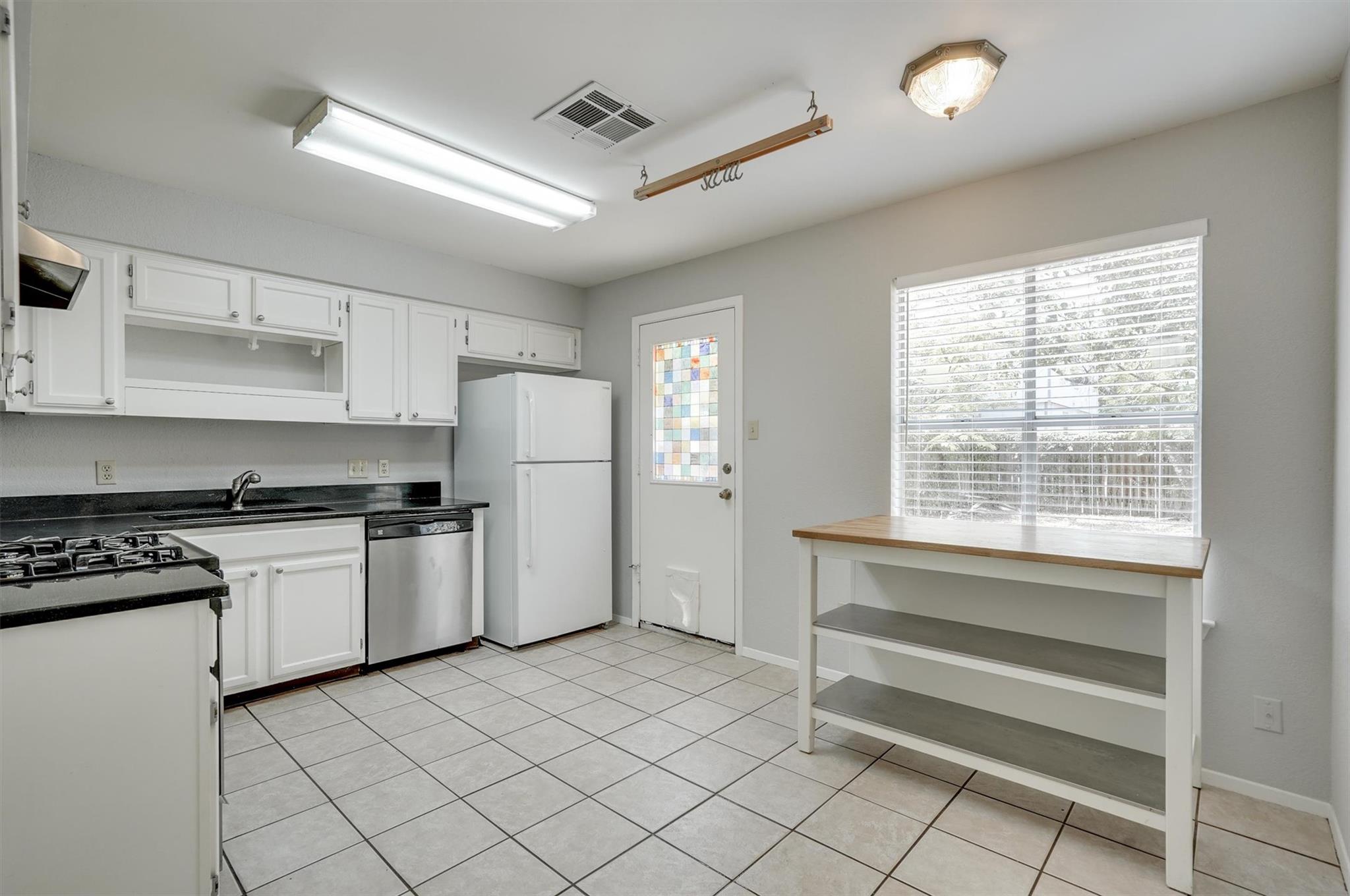 12716 Margit Dr Property Photo 8