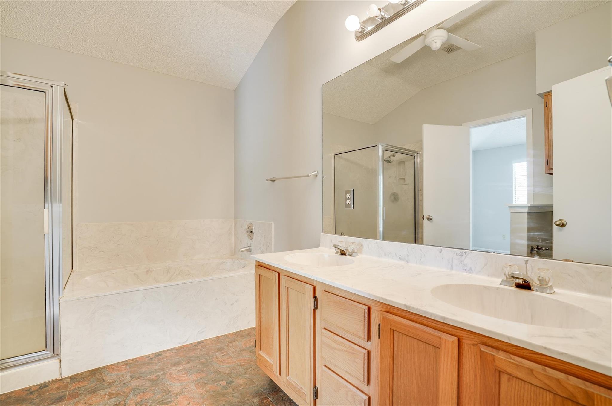 12716 Margit Dr Property Photo 13