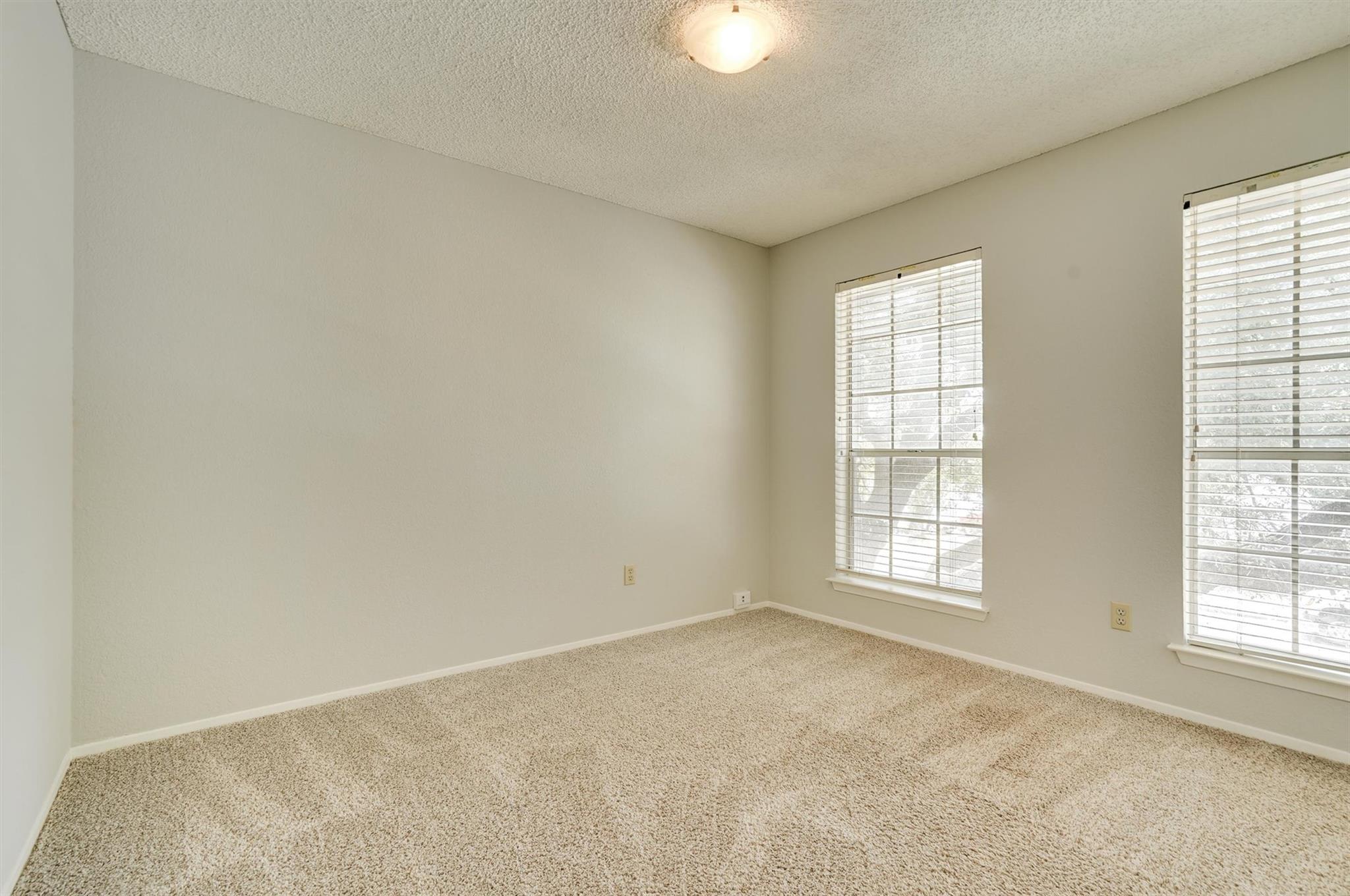 12716 Margit Dr Property Photo 14