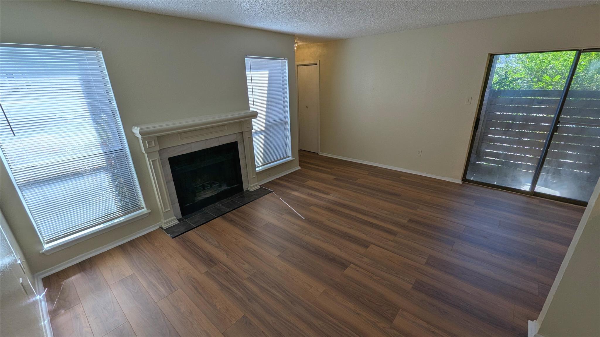 2018 W Rundberg Ln 11c Property Photo 4