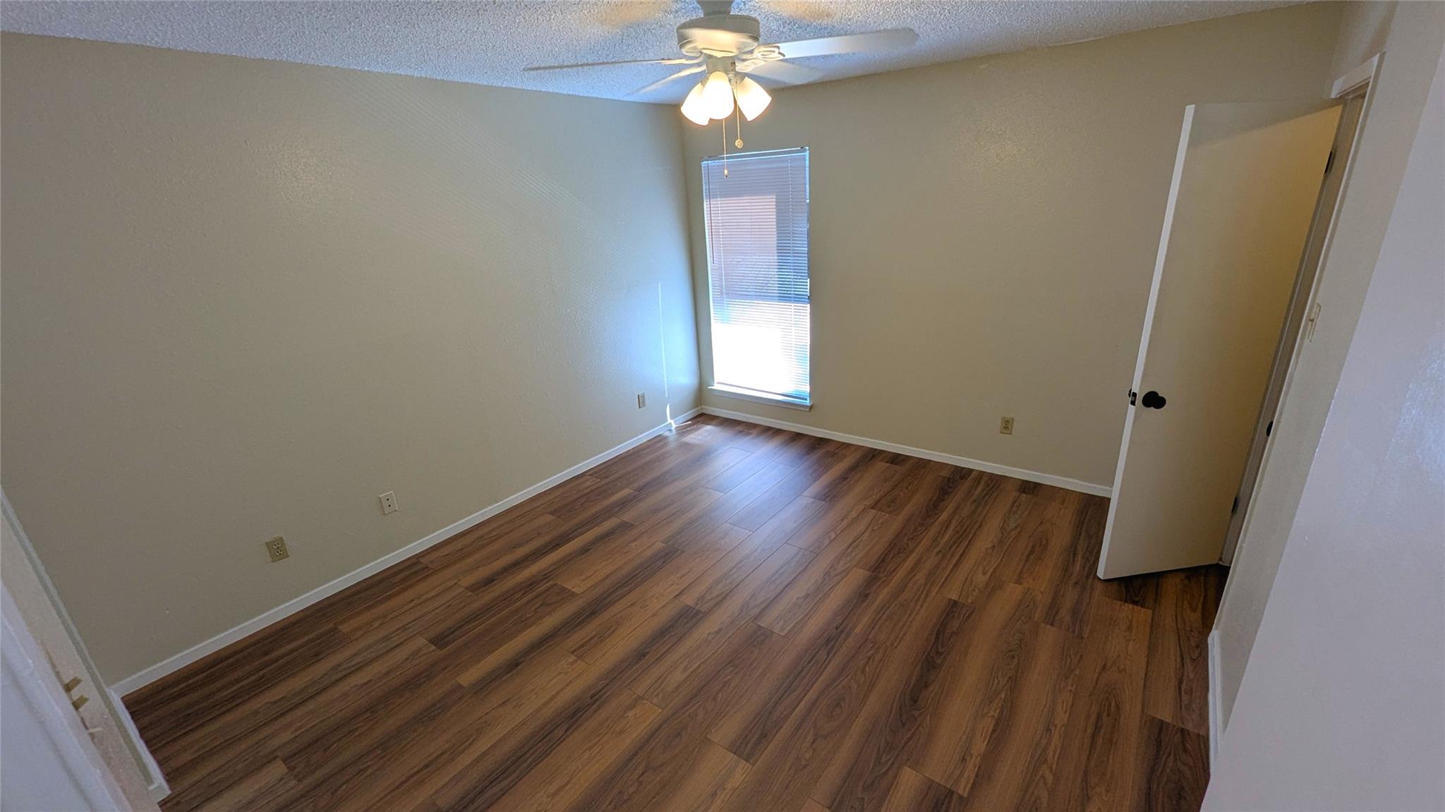 2018 W Rundberg Ln 11c Property Photo 8