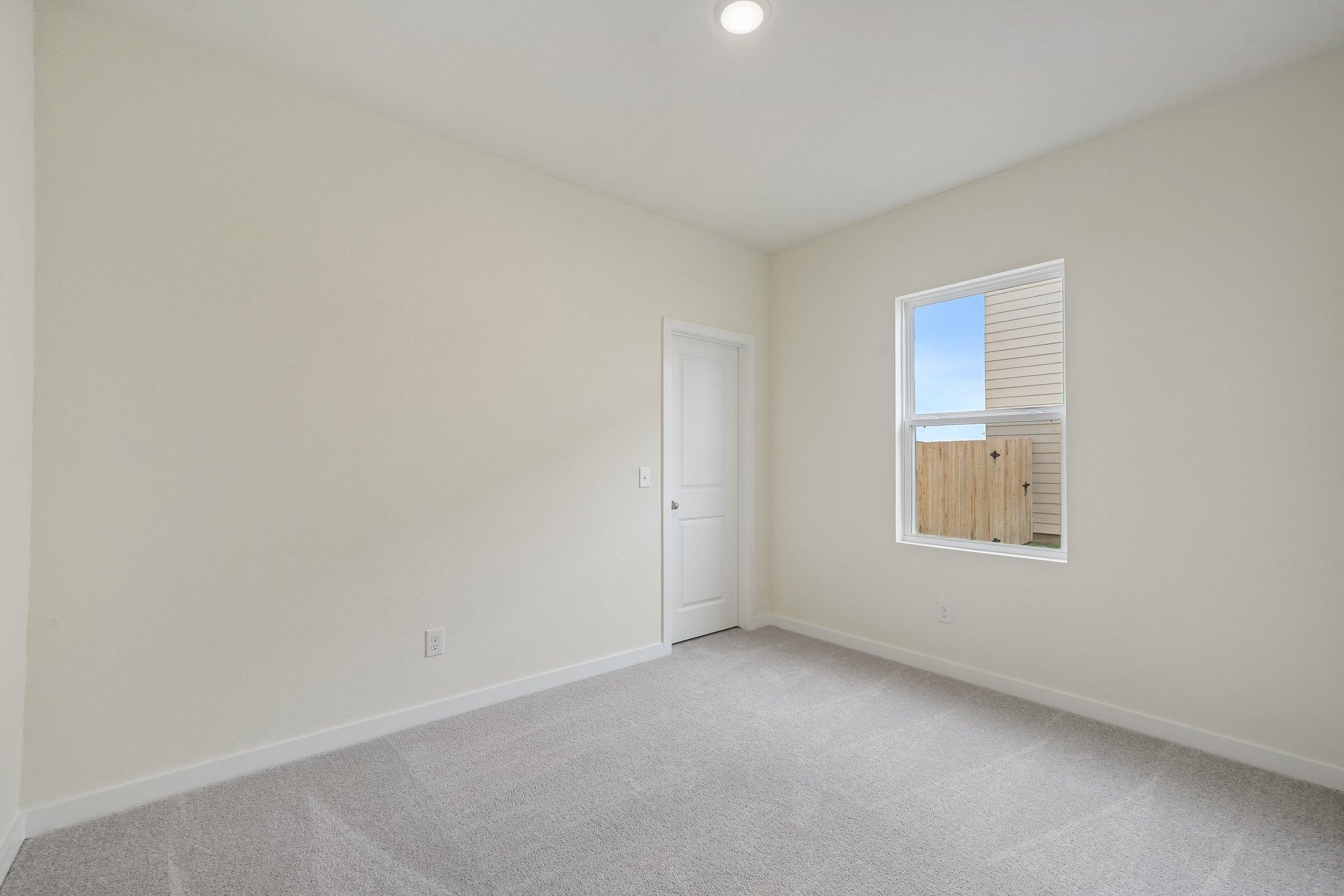 708 Cliff Dr Property Photo 26