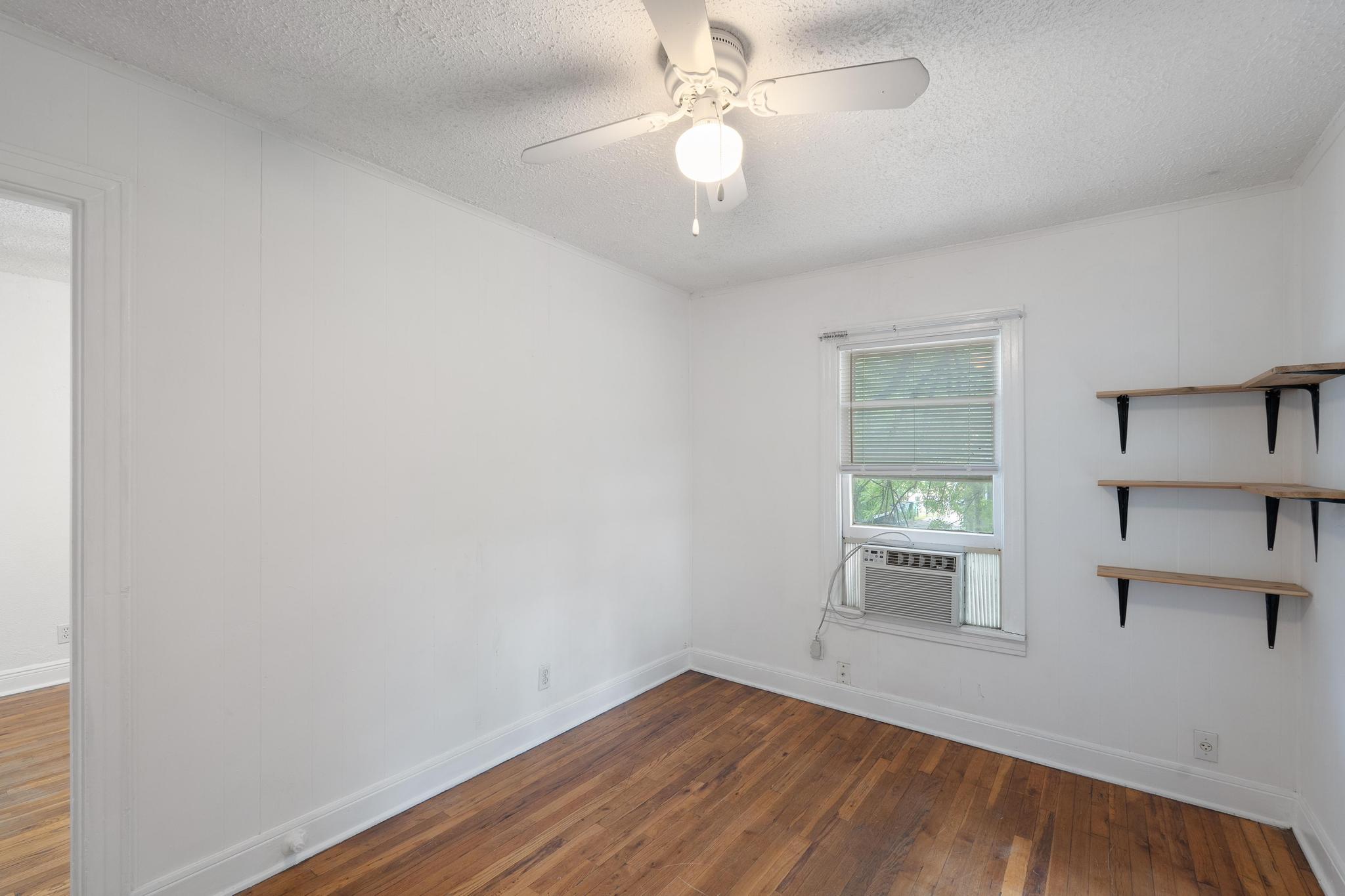 4616 E Cesar Chavez St #1 Property Photo 3