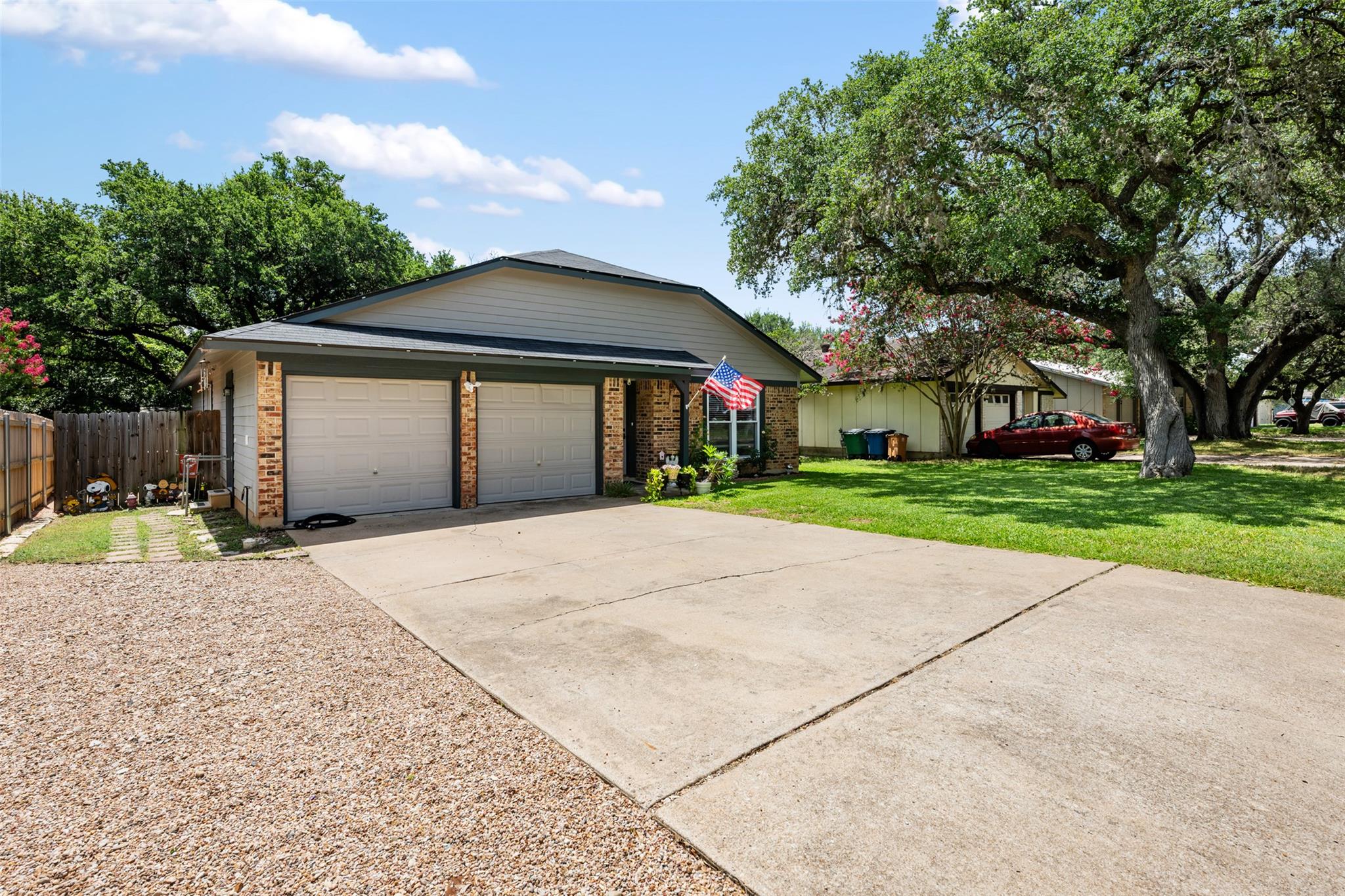 7805 Wakefield Dr Property Photo 3