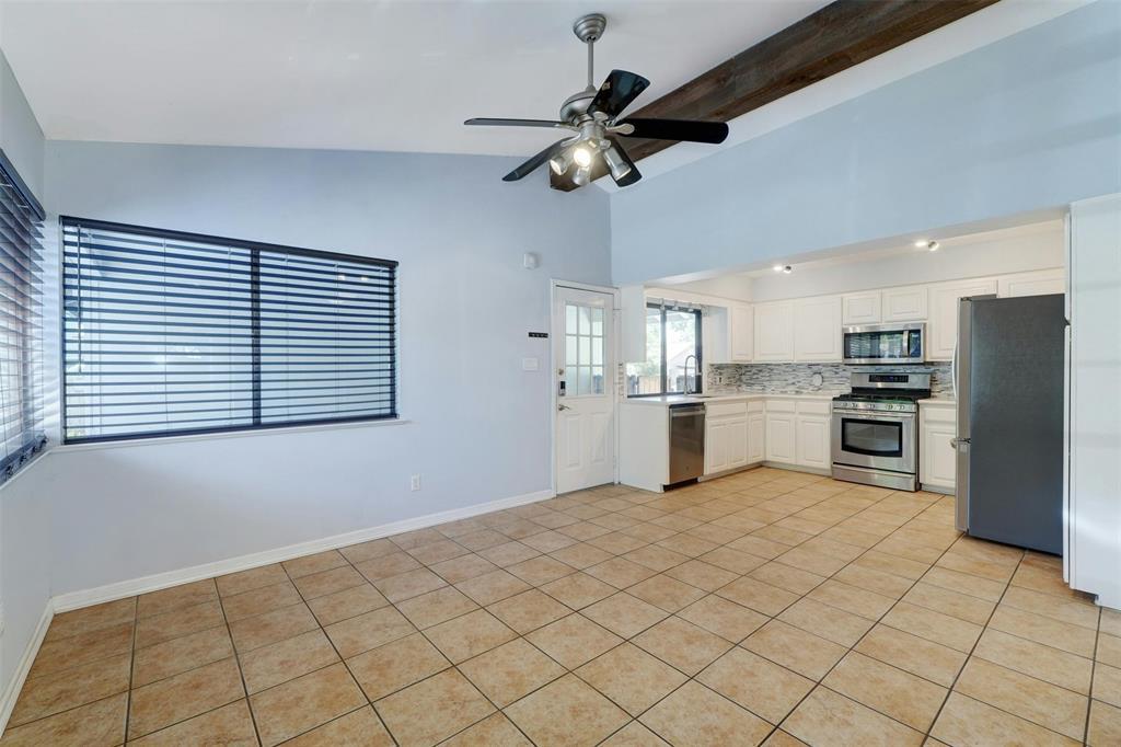 4402 Balcones Woods Dr Property Photo 7