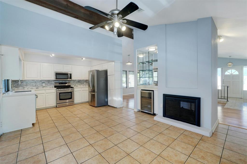 4402 Balcones Woods Dr Property Photo 8