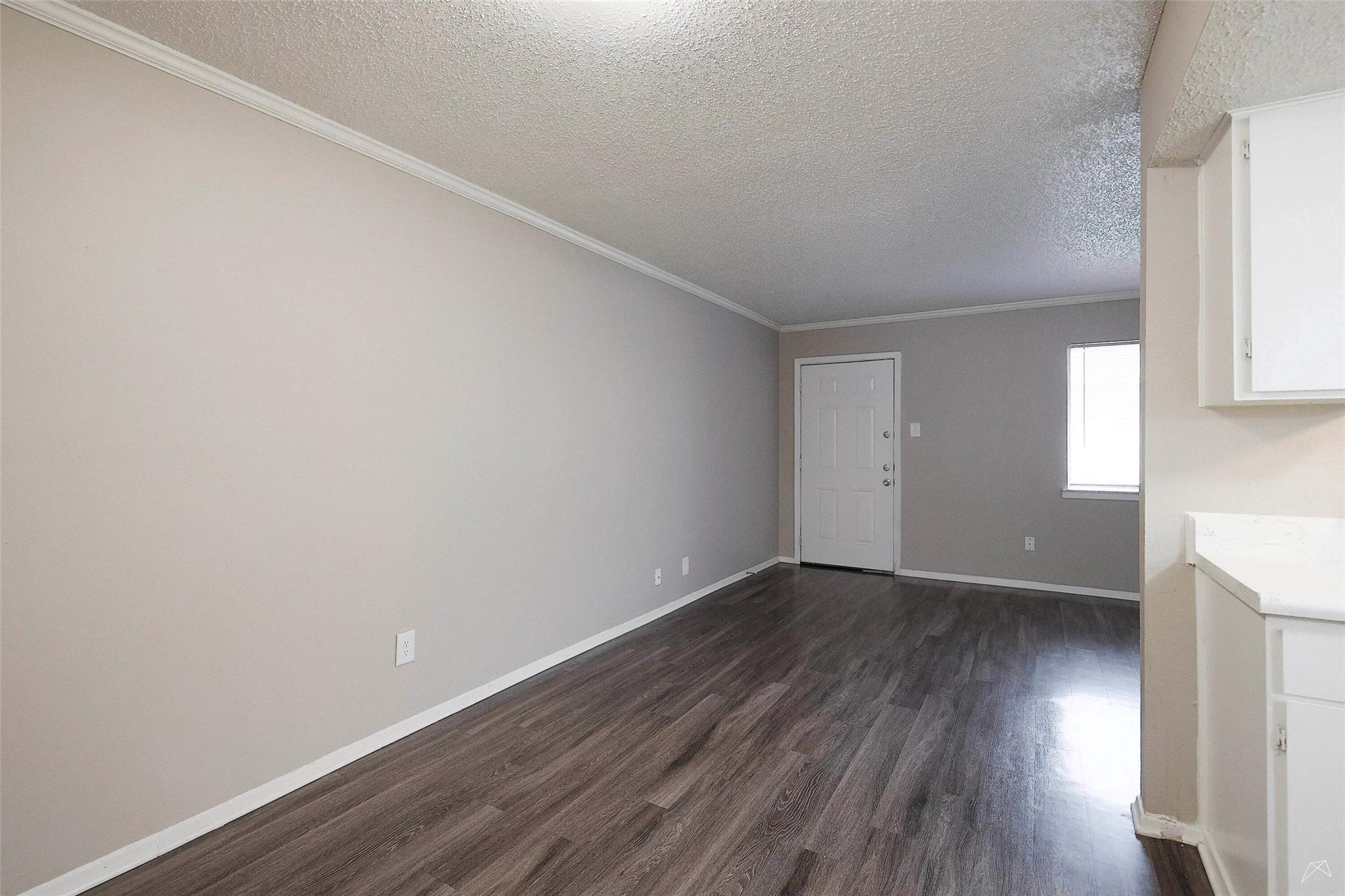 8100 N Mopac Expy #04-215 Property Photo 10